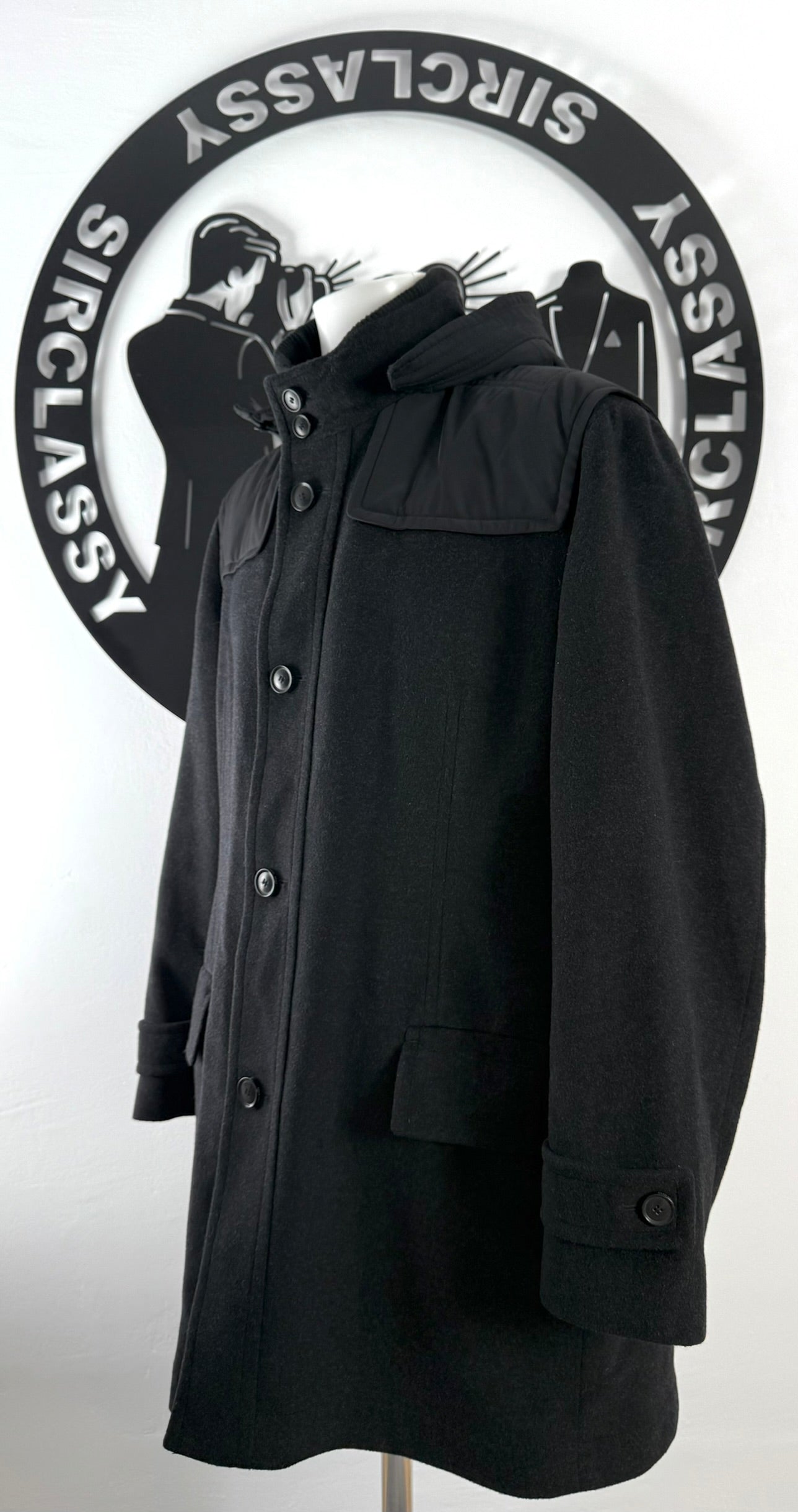 Abrigo Hugo Boss (XXL)