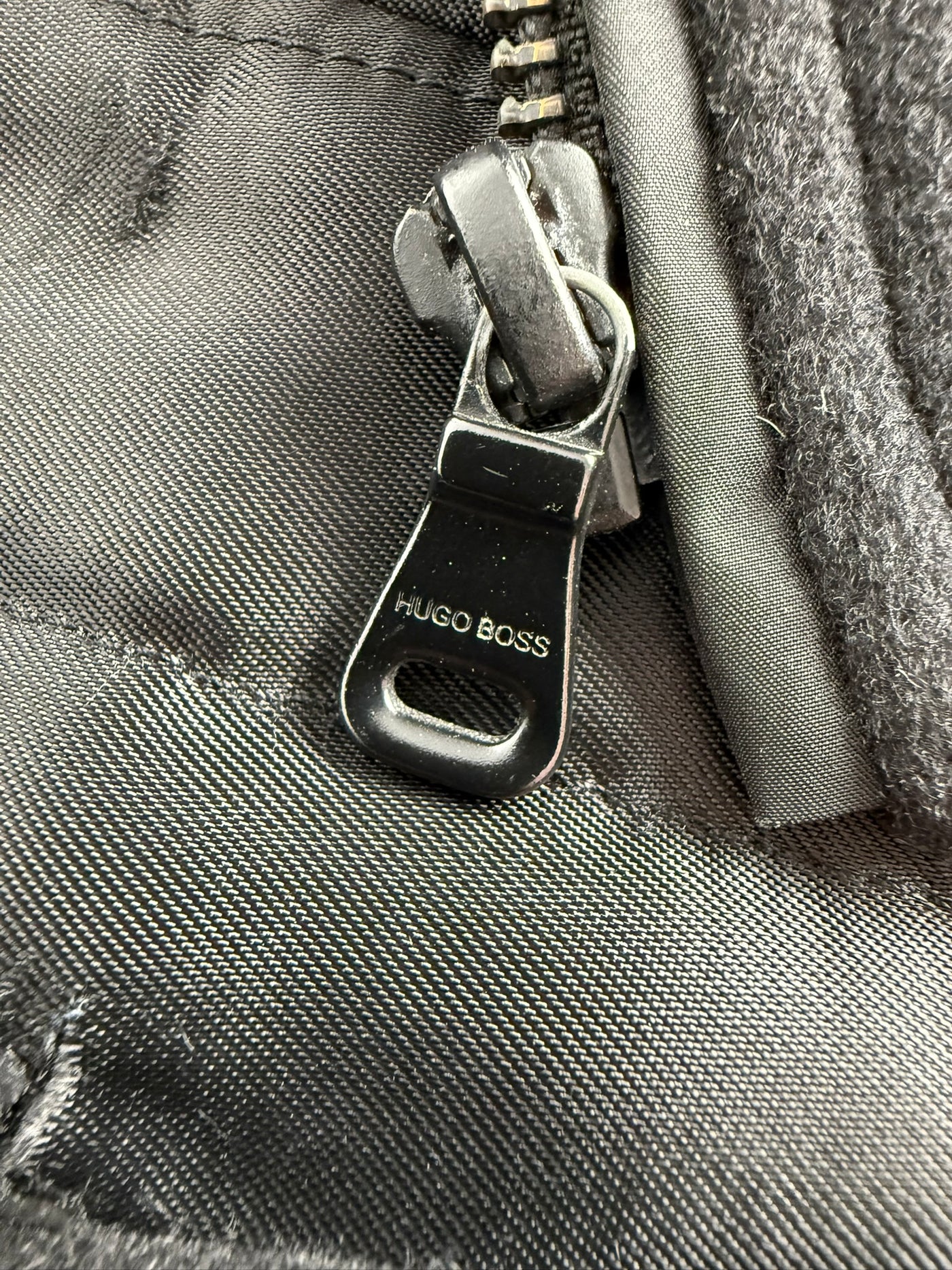 Abrigo Hugo Boss (M)