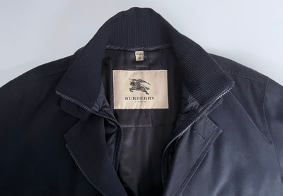 Abrigo Burberry (L)