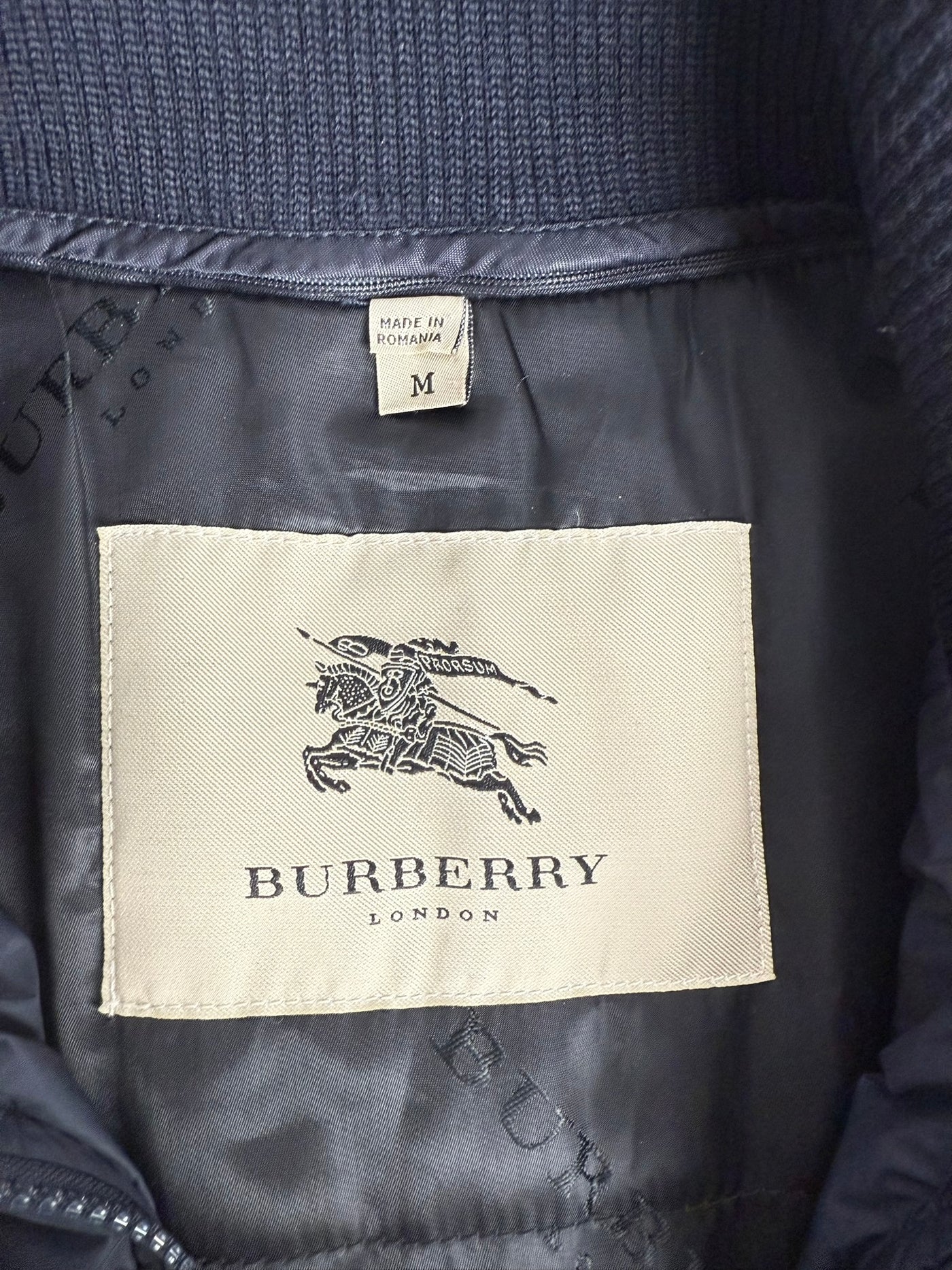 Abrigo Burberry (L)