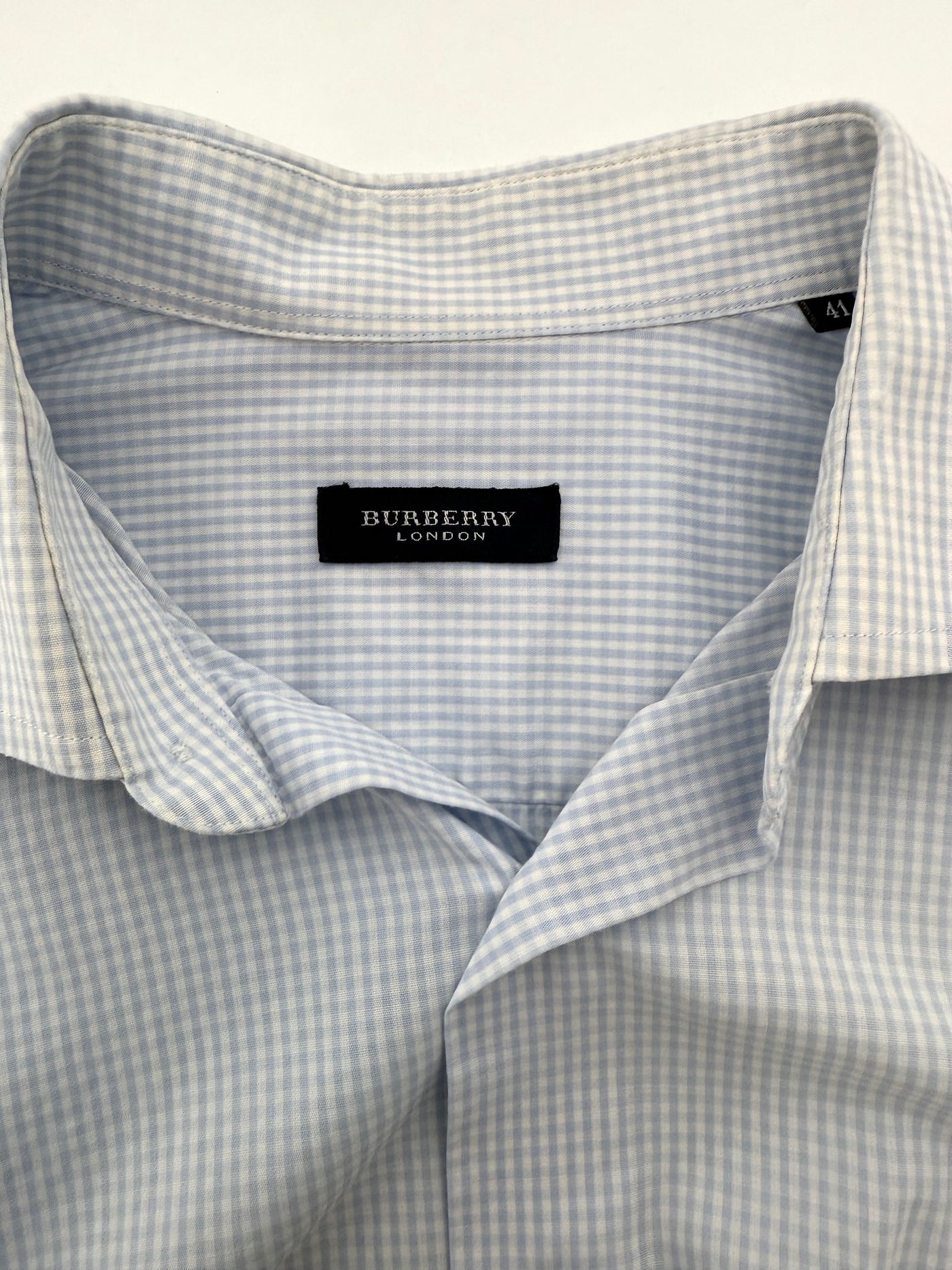 Camisa Burberry (M)