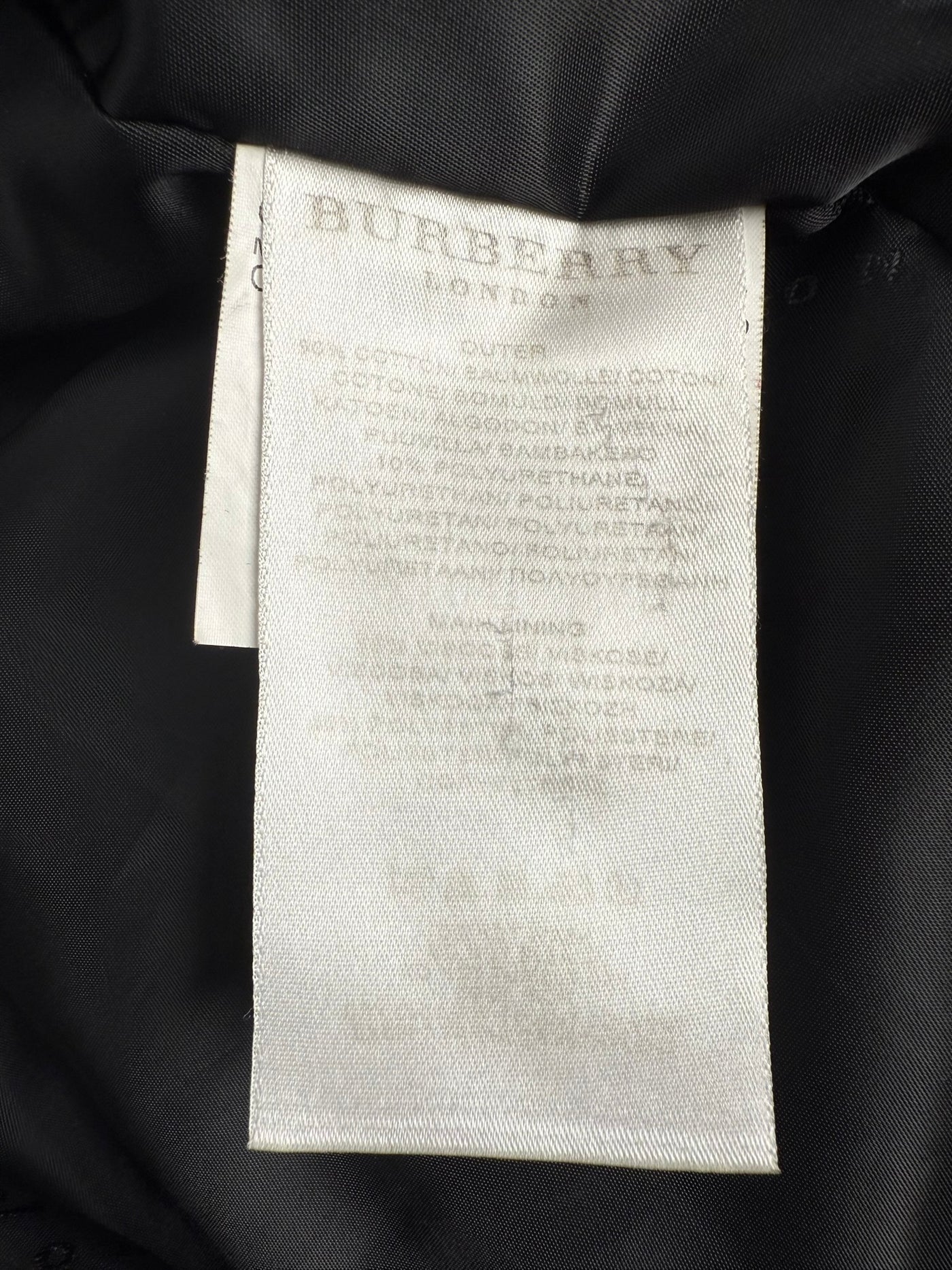 Abrigo Burberry (L)
