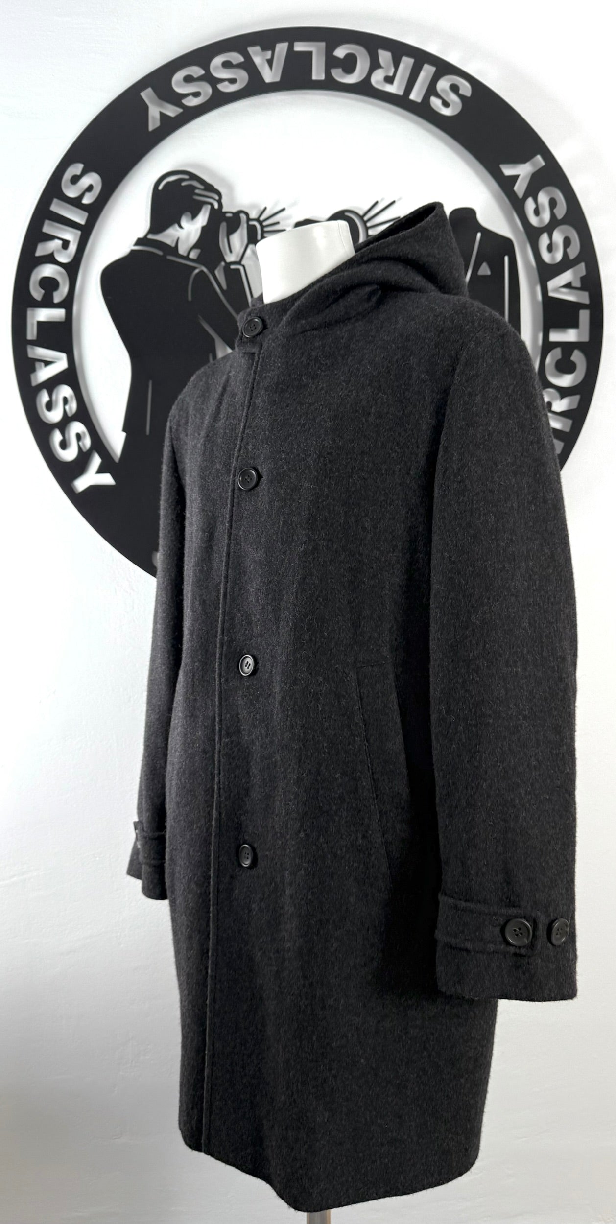 Abrigo Hugo Boss (XL)
