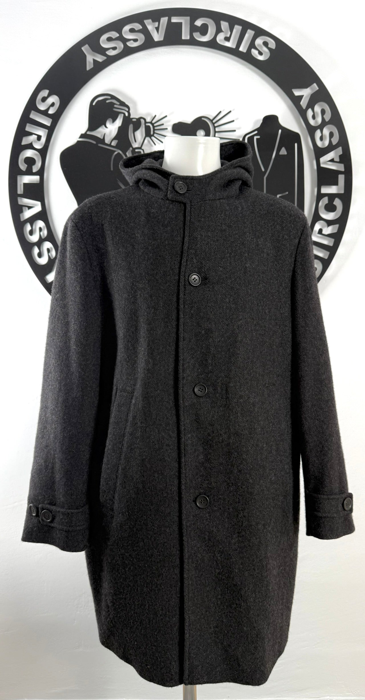 Abrigo Hugo Boss (XL)