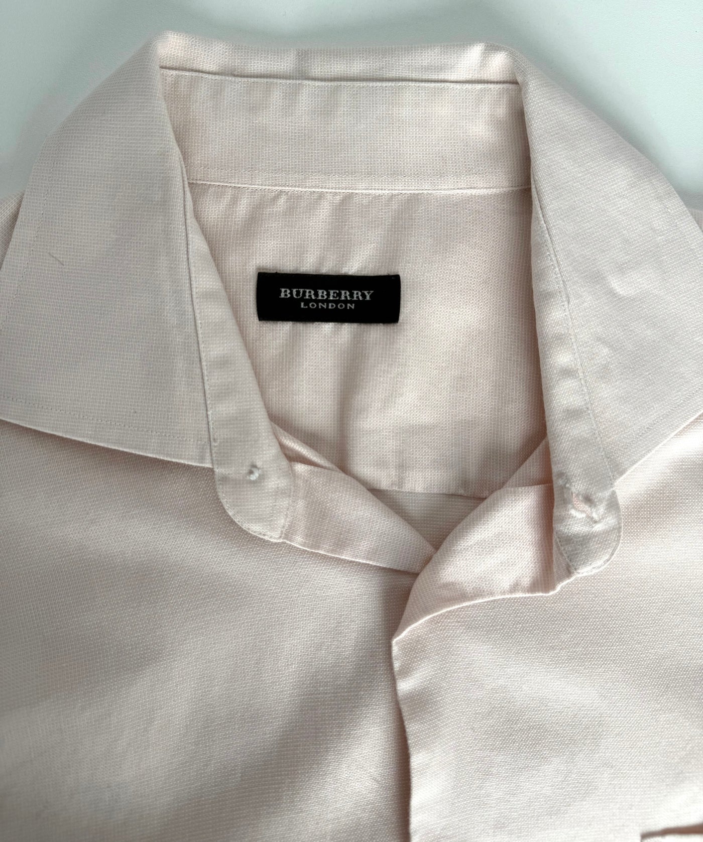 Camisa Burberry (L)