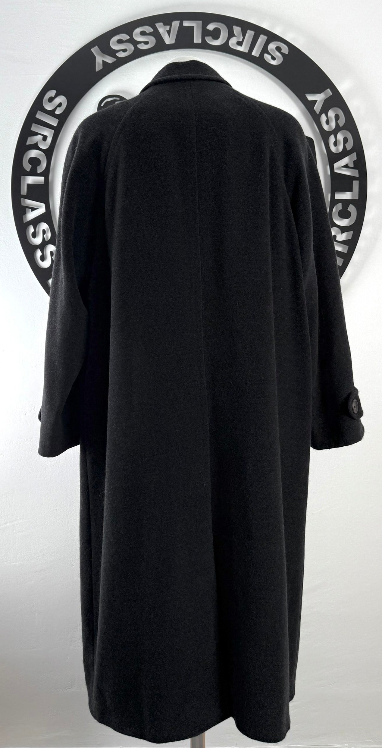 Abrigo Hugo Boss (XL)