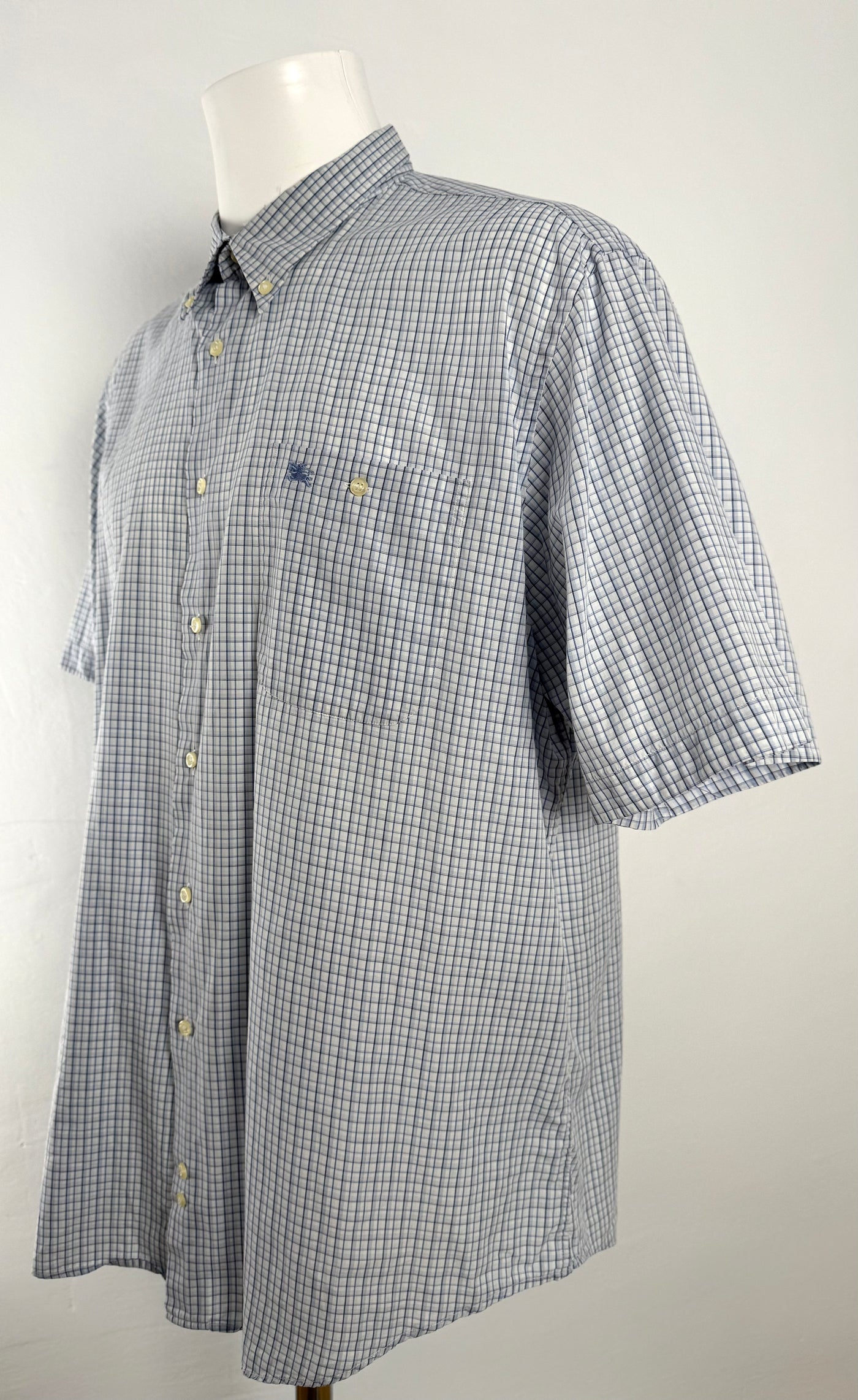Camisa Burberry (XL)