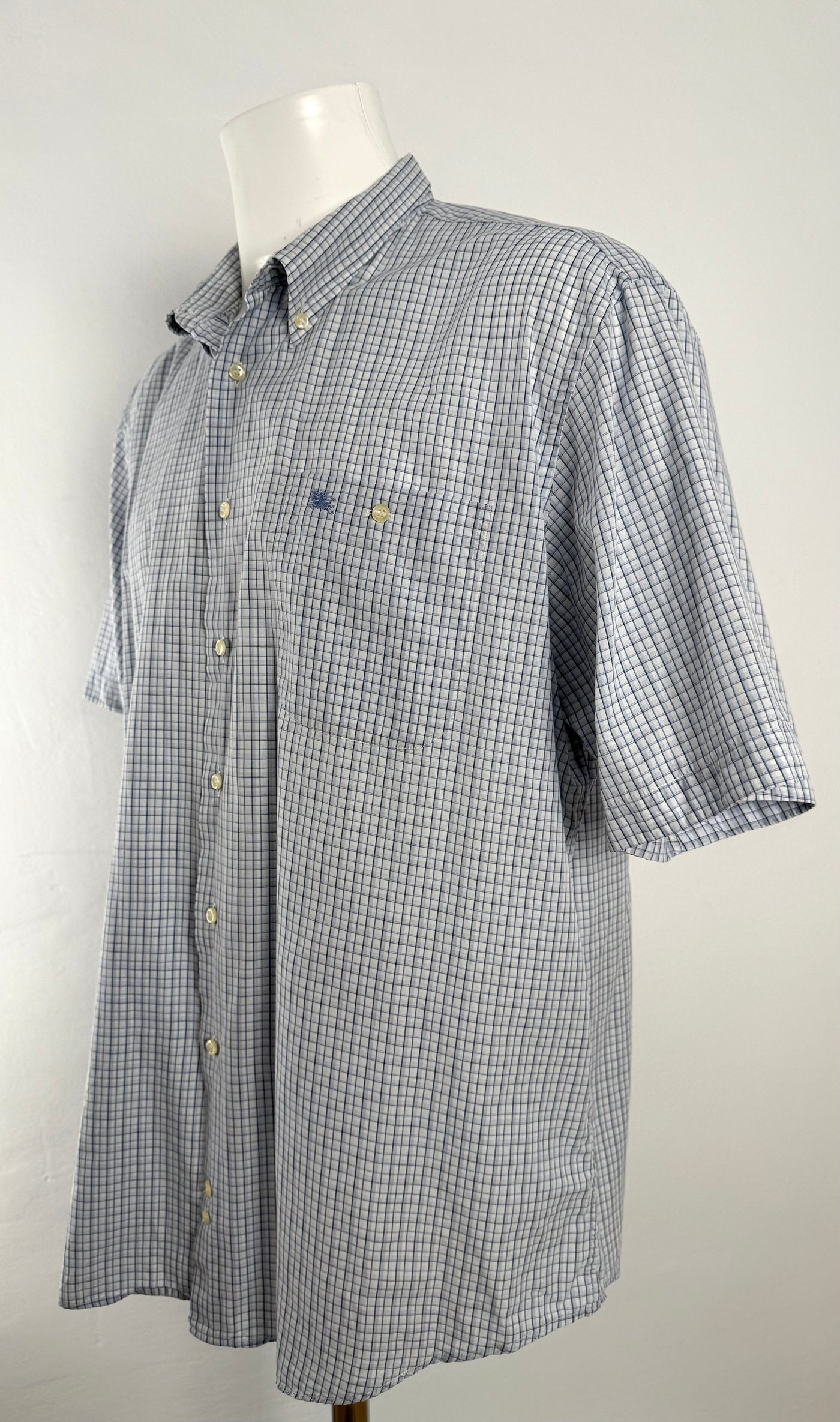 Camisa Burberry (XL)