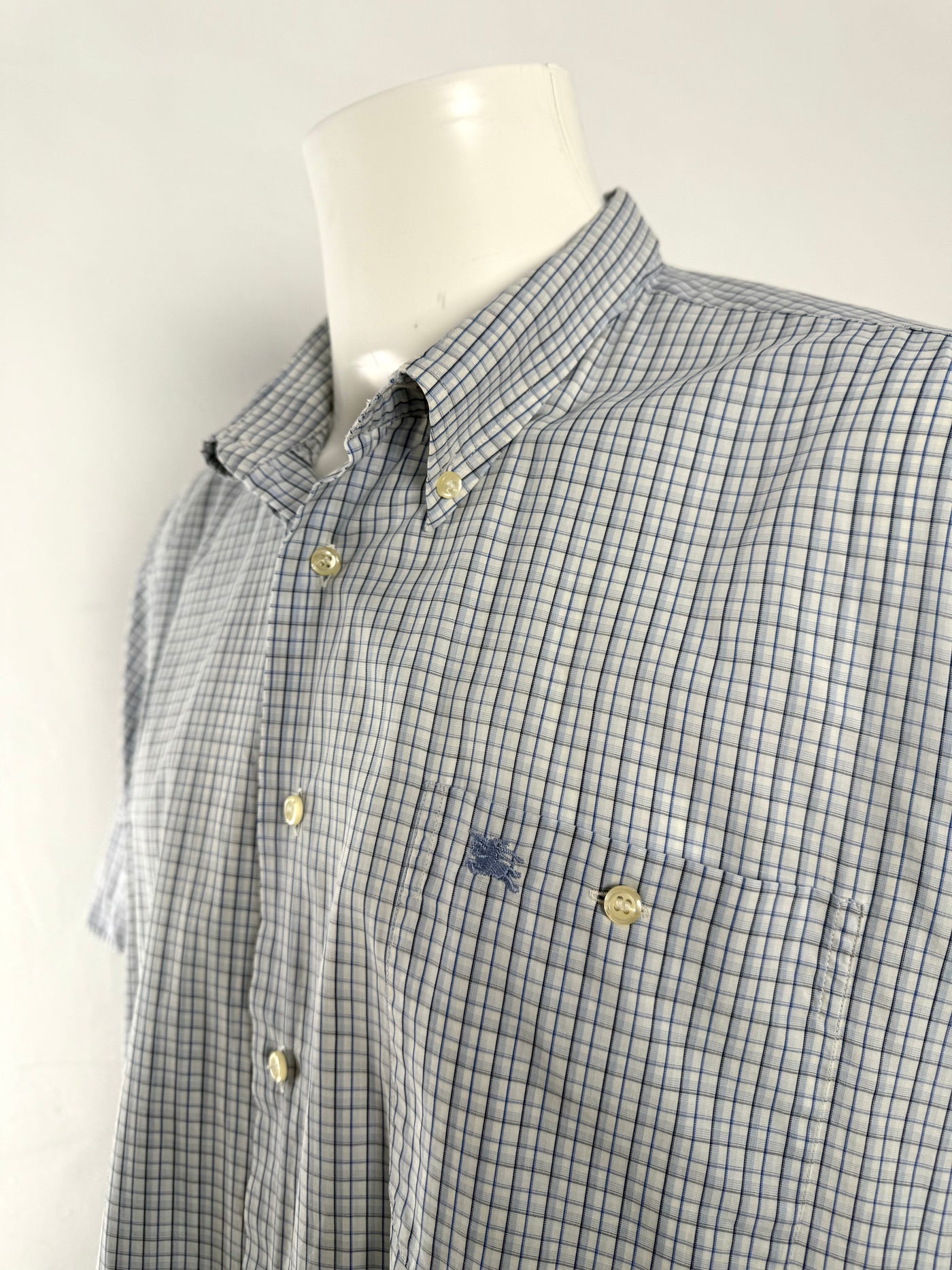 Camisa Burberry (XL)