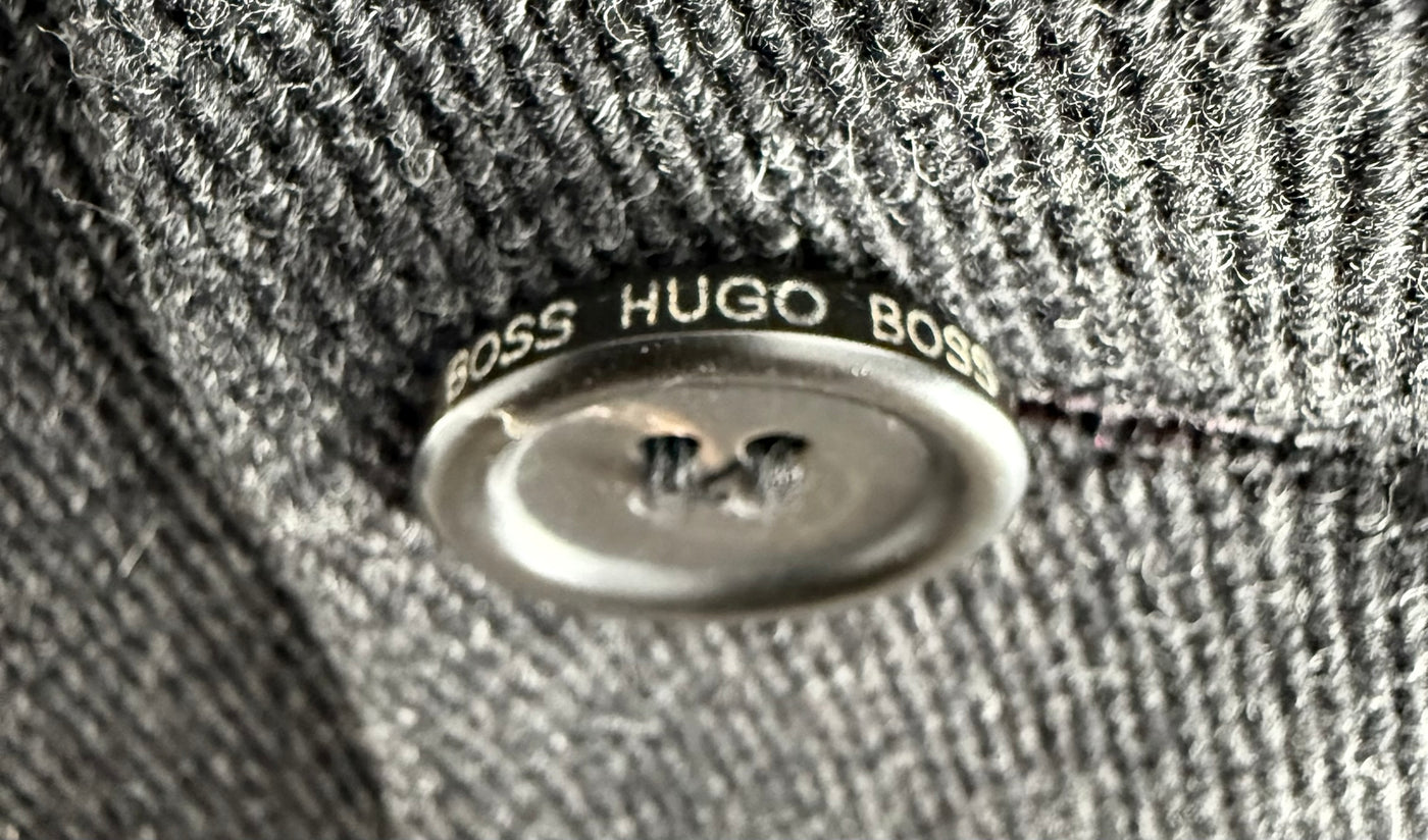 Abrigo Hugo Boss (XL)