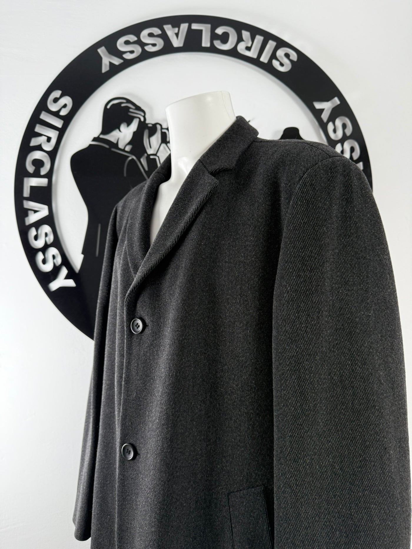 Abrigo Hugo Boss (XL)