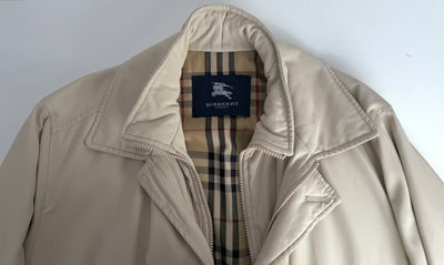 Abrigo Burberry (M)