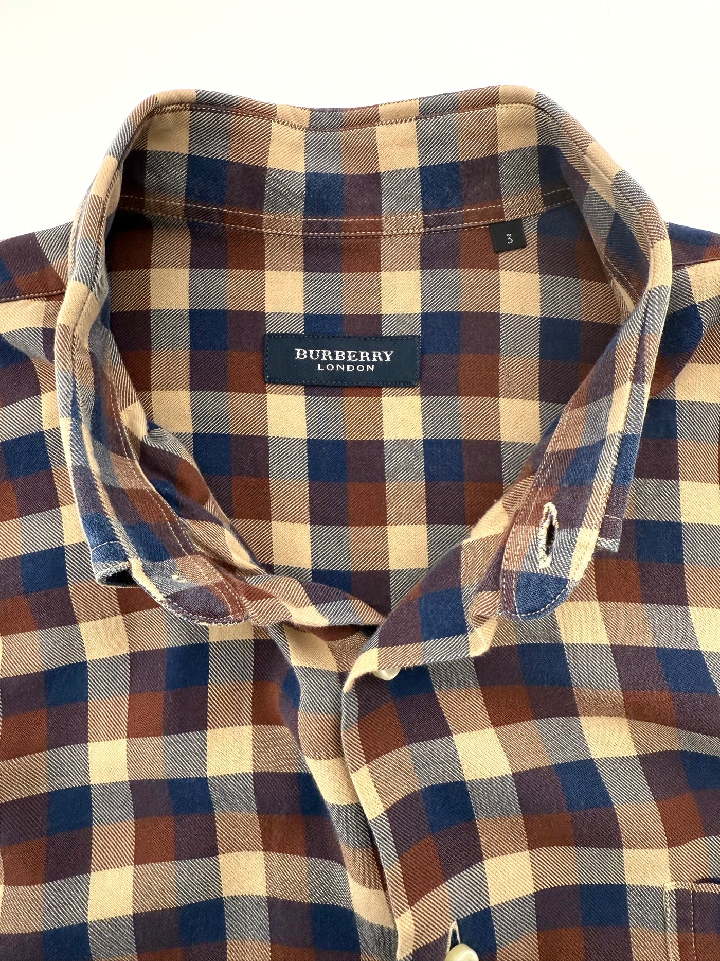 Camisa Burberry (M)