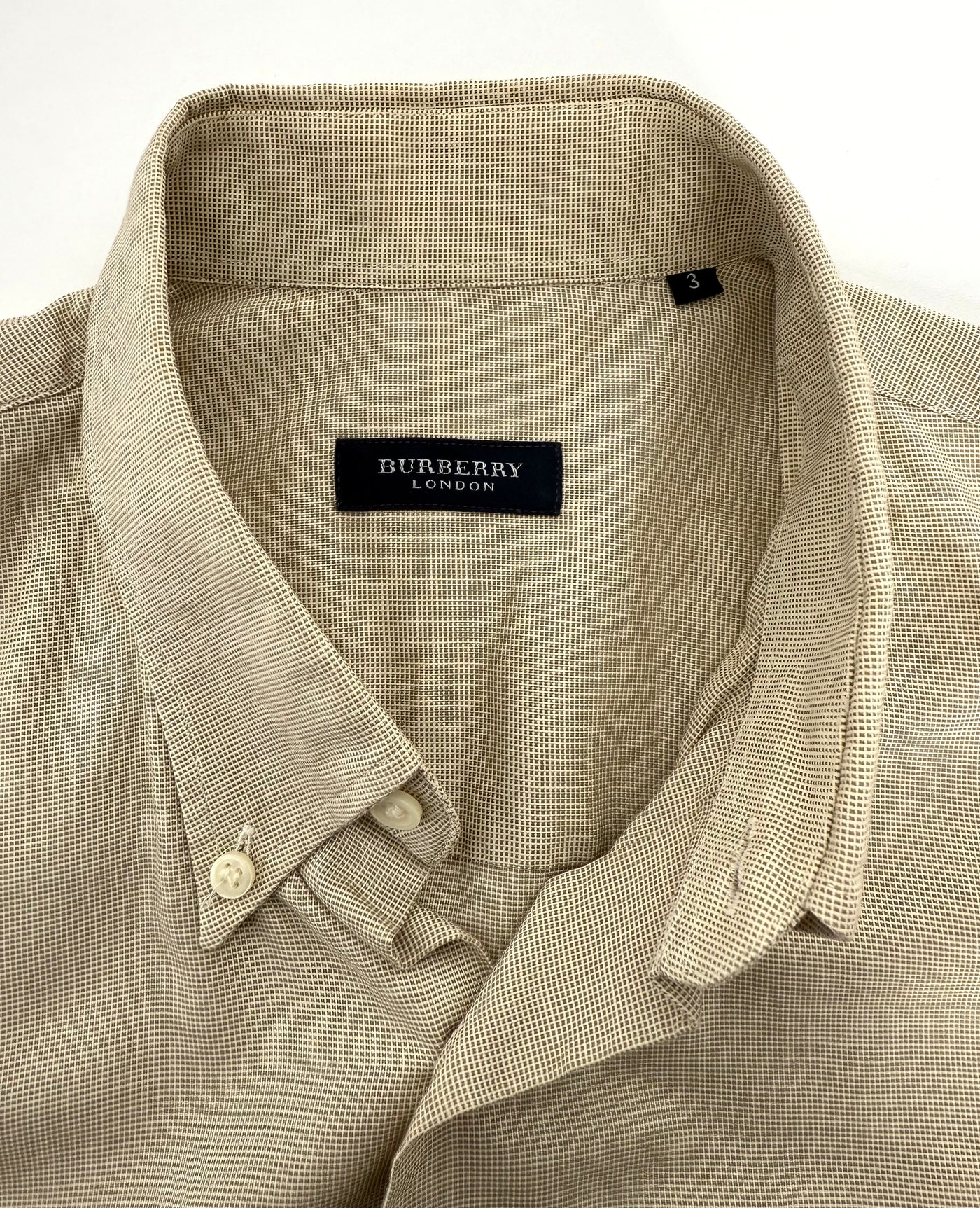 Camisa Burberry (M)
