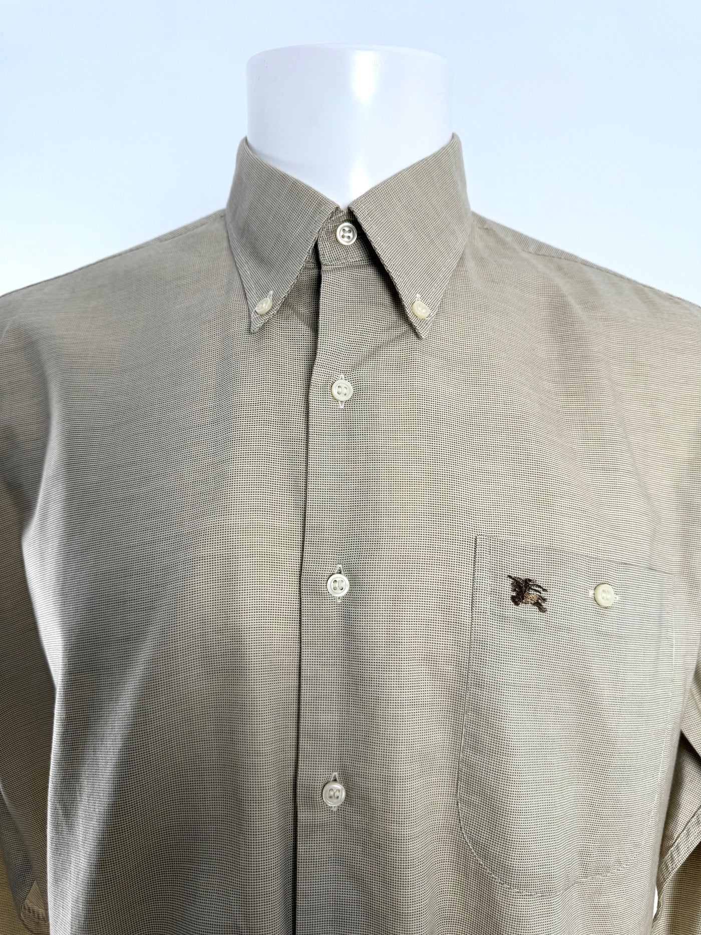 Camisa Burberry (M)