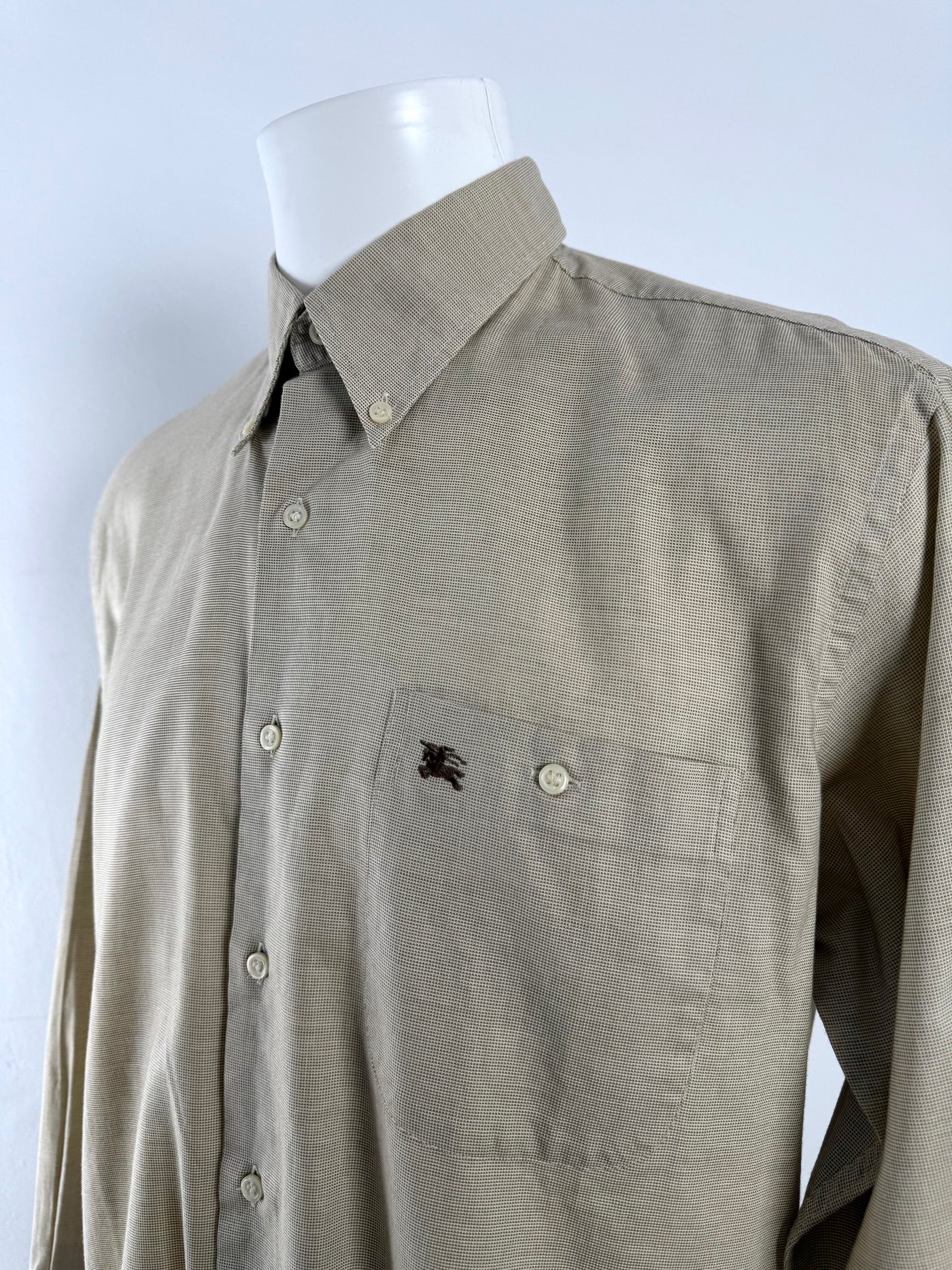 Camisa Burberry (M)