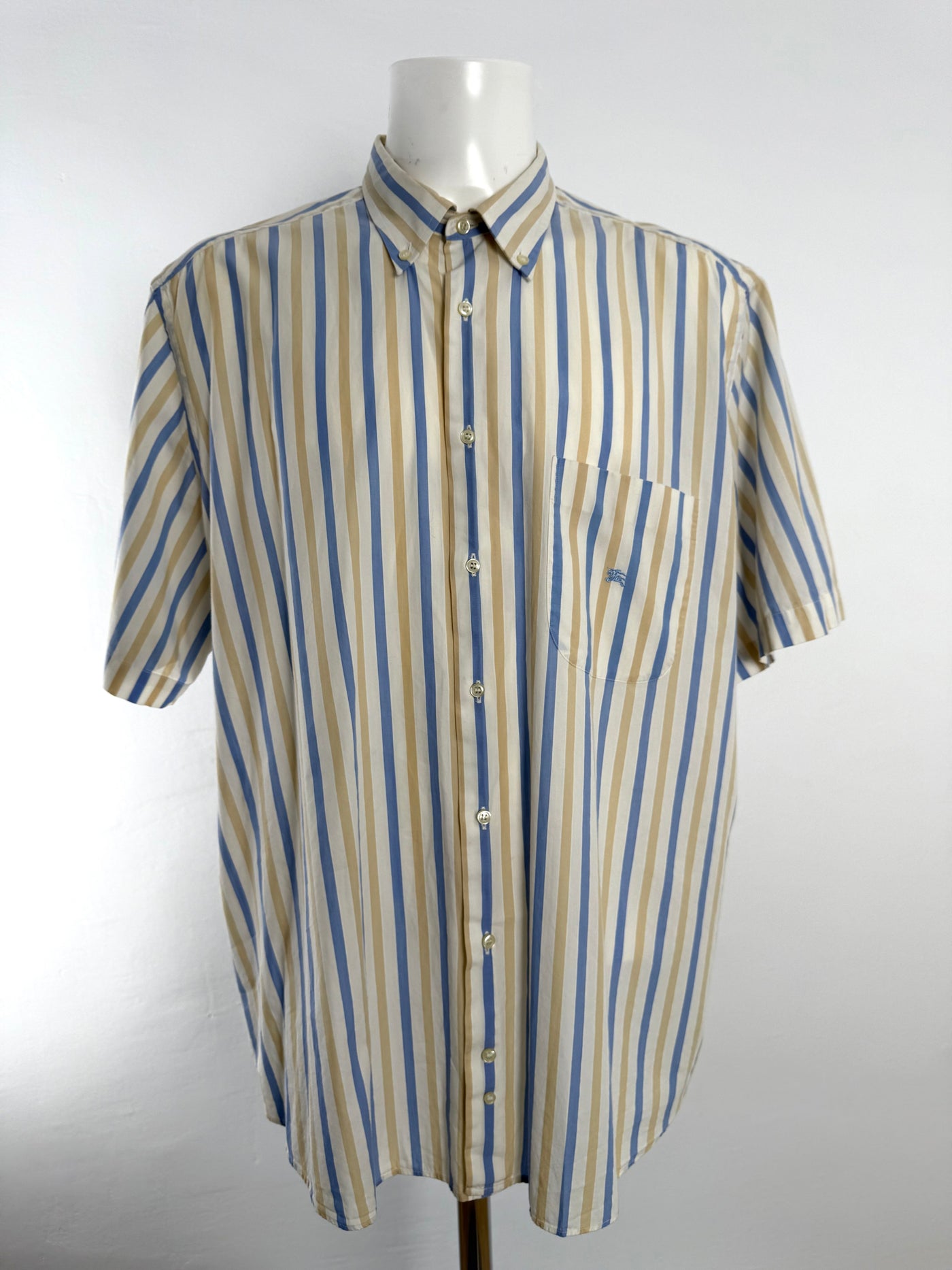 Camisa Burberry (XL)
