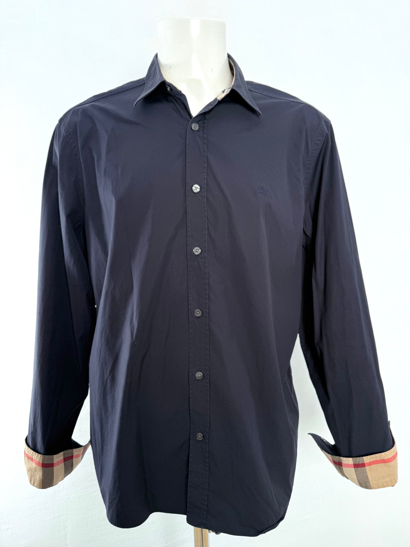 Camisa Burberry (XL)