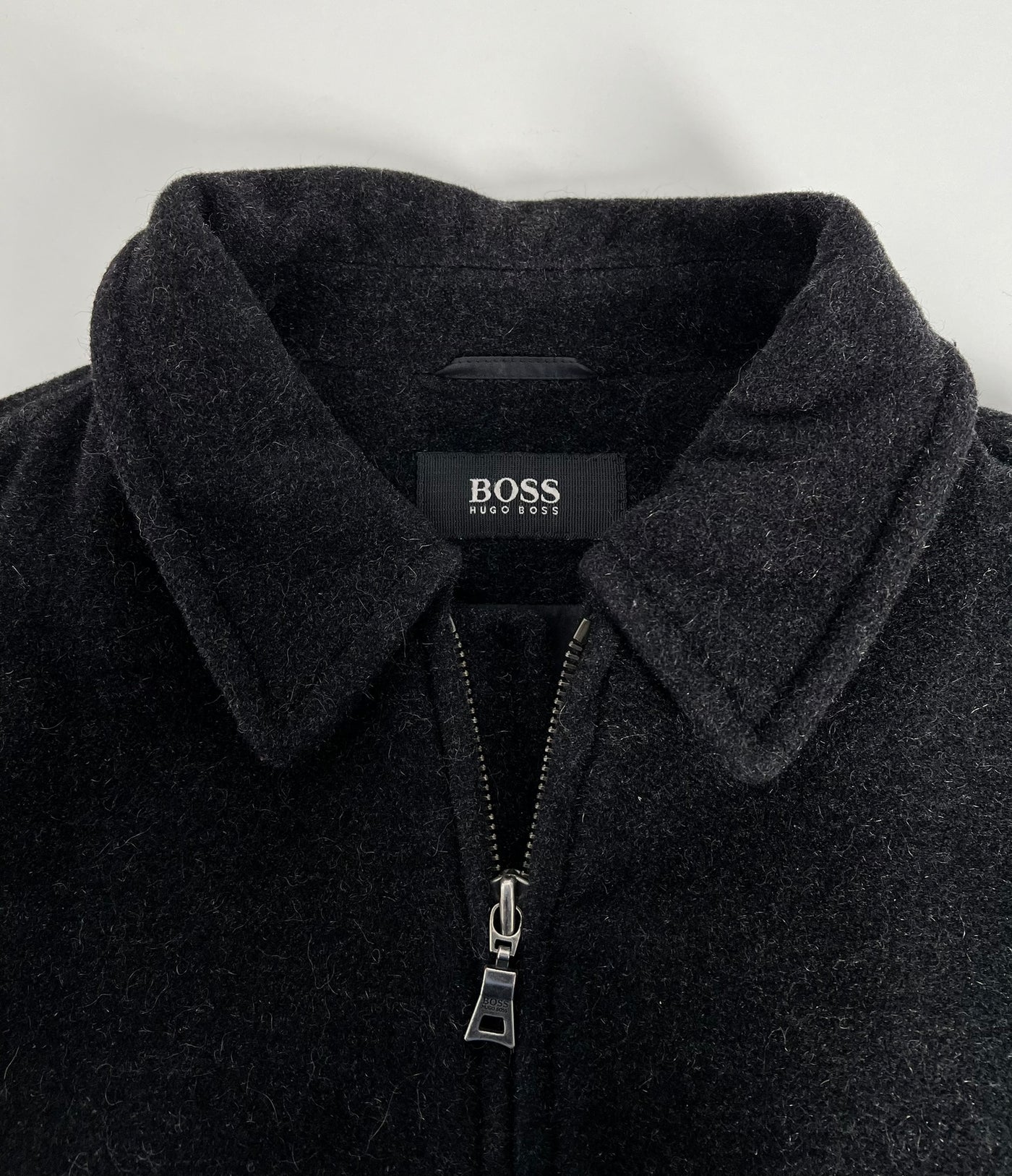 Abrigo Hugo Boss (XXXL)