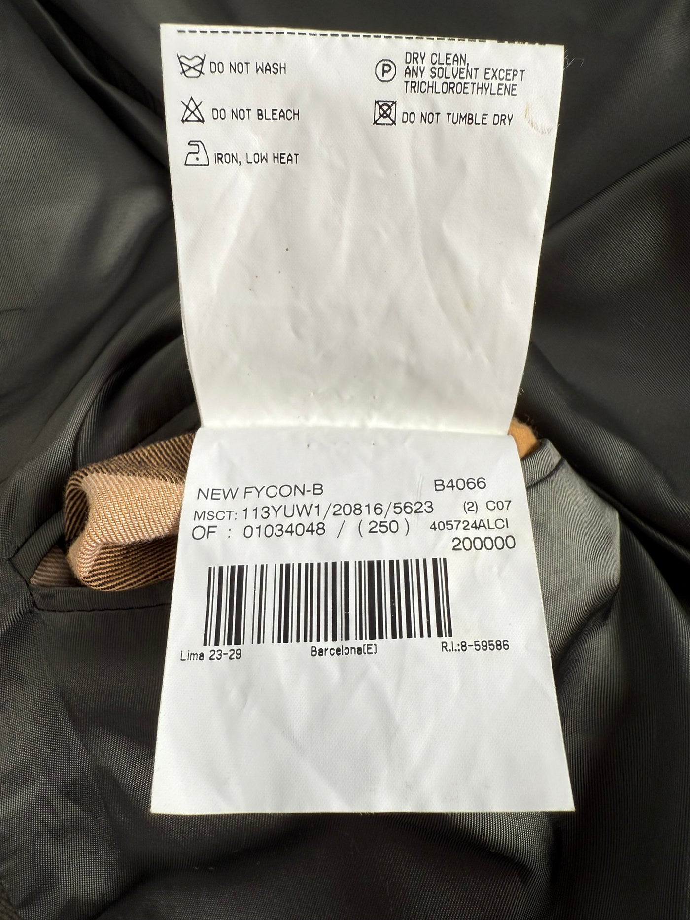 Chaqueta Burberry (XL)