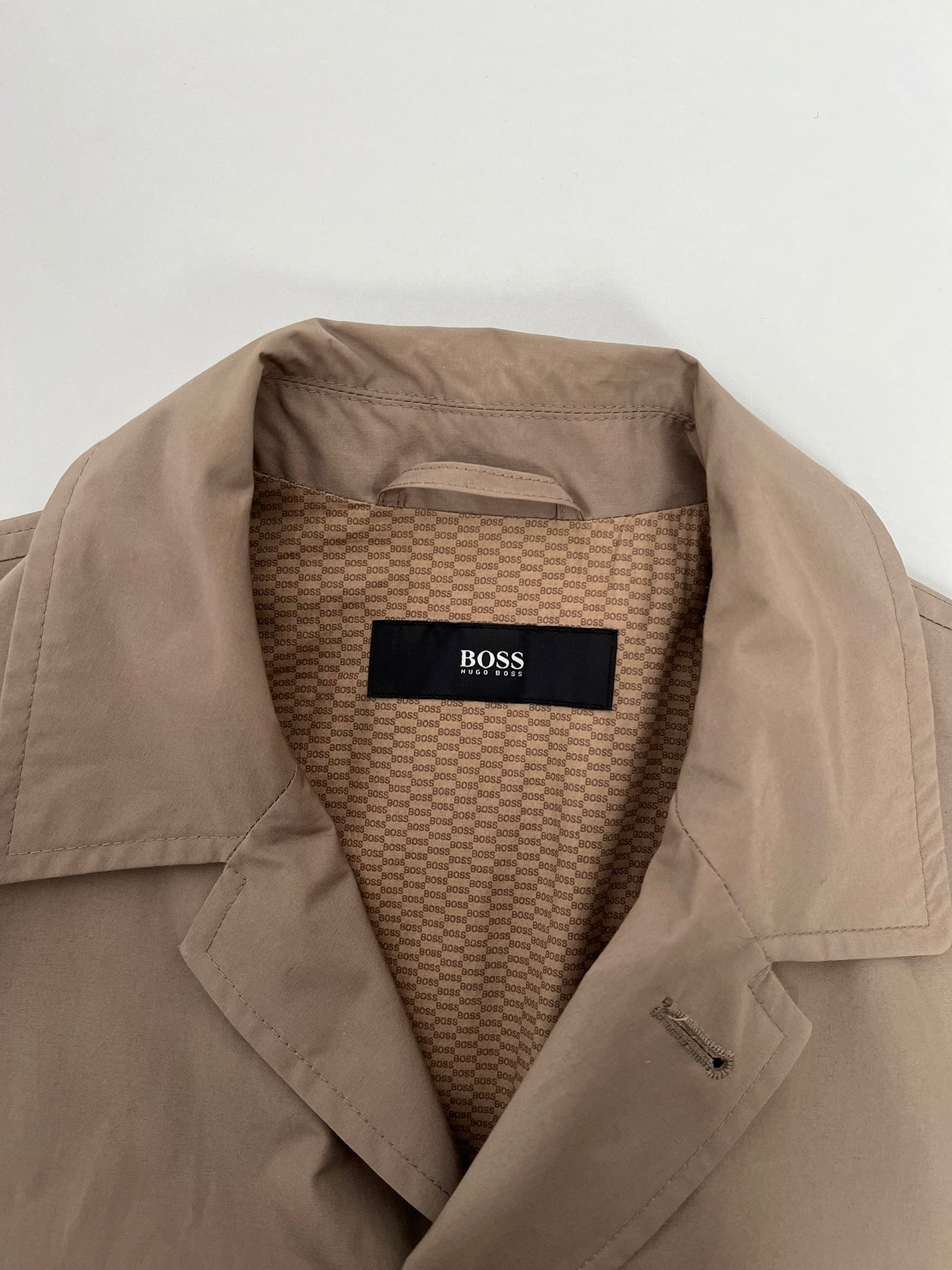 Gabardina Hugo Boss (M)