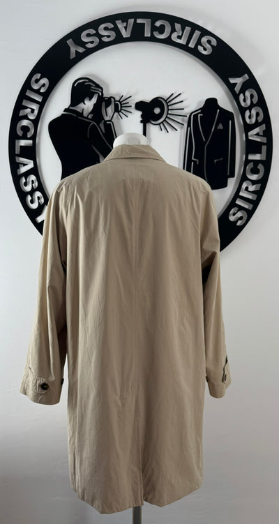 Gabardina Burberry (L)