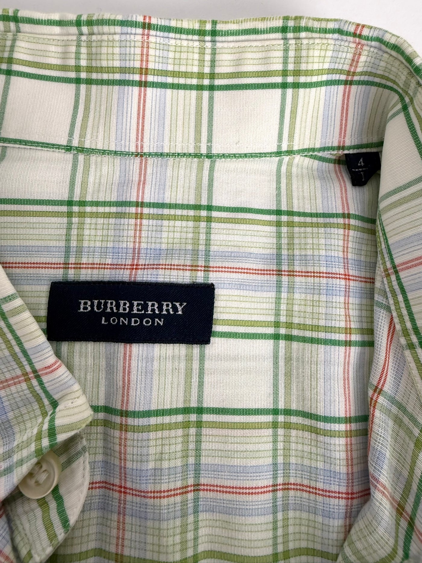 Camisa Burberry (L)