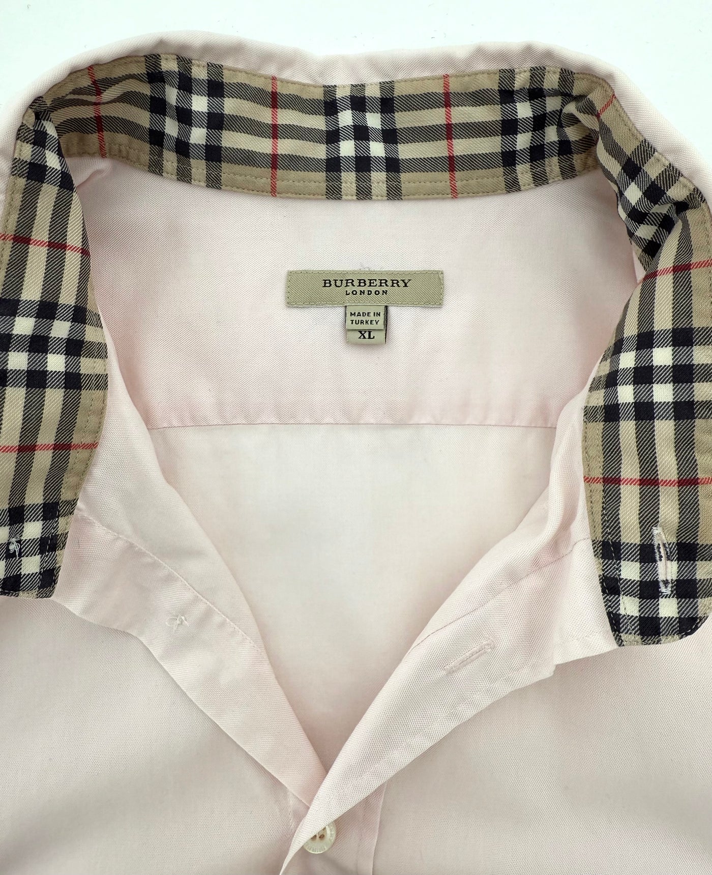 Camisa Burberry (XL)