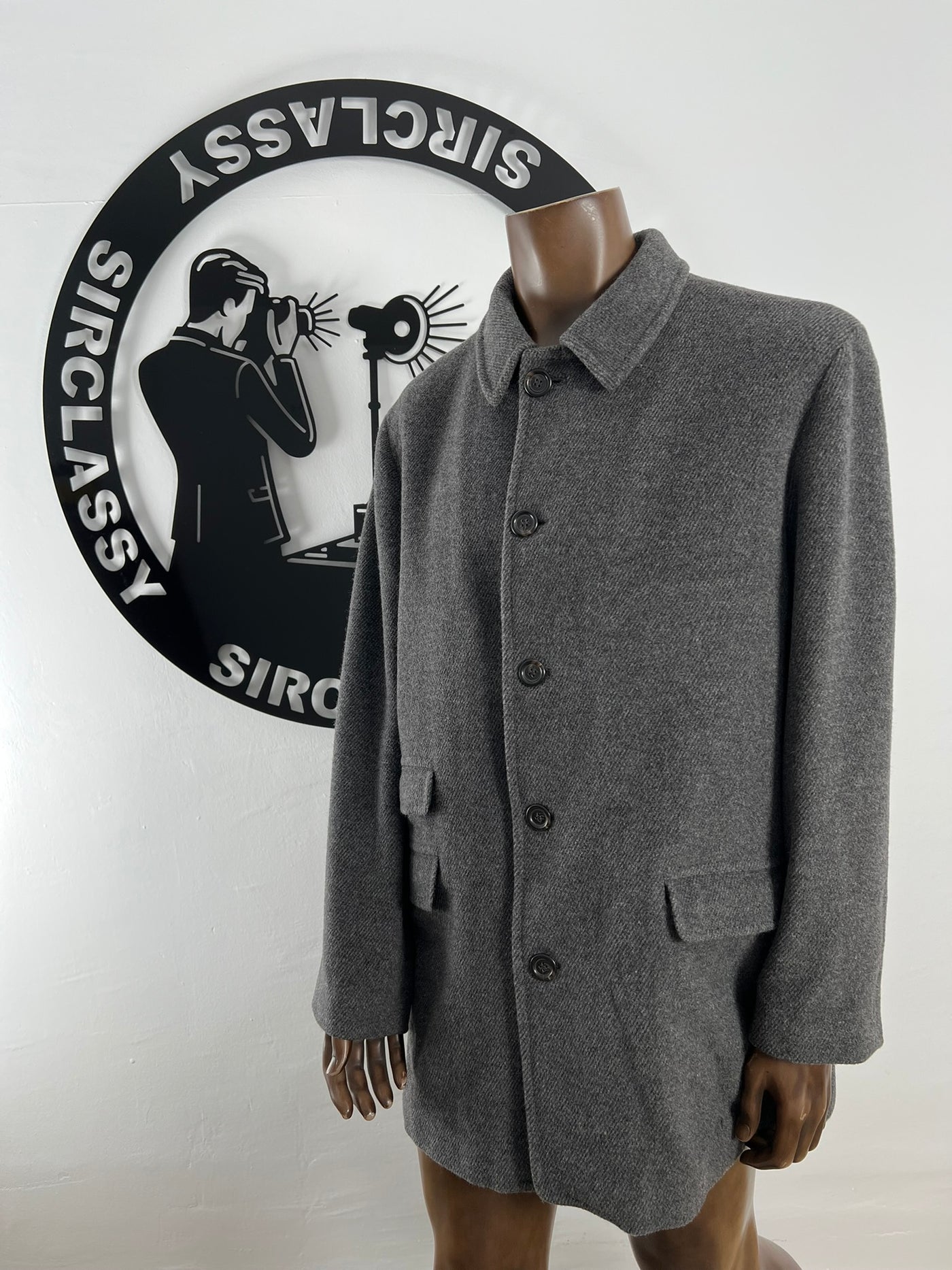 Abrigo Corneliani (XL)