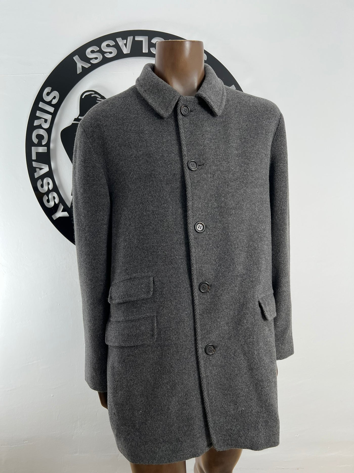 Abrigo Corneliani (XL)