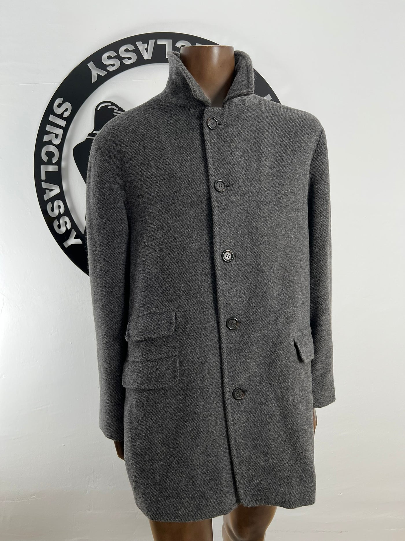 Abrigo Corneliani (XL)