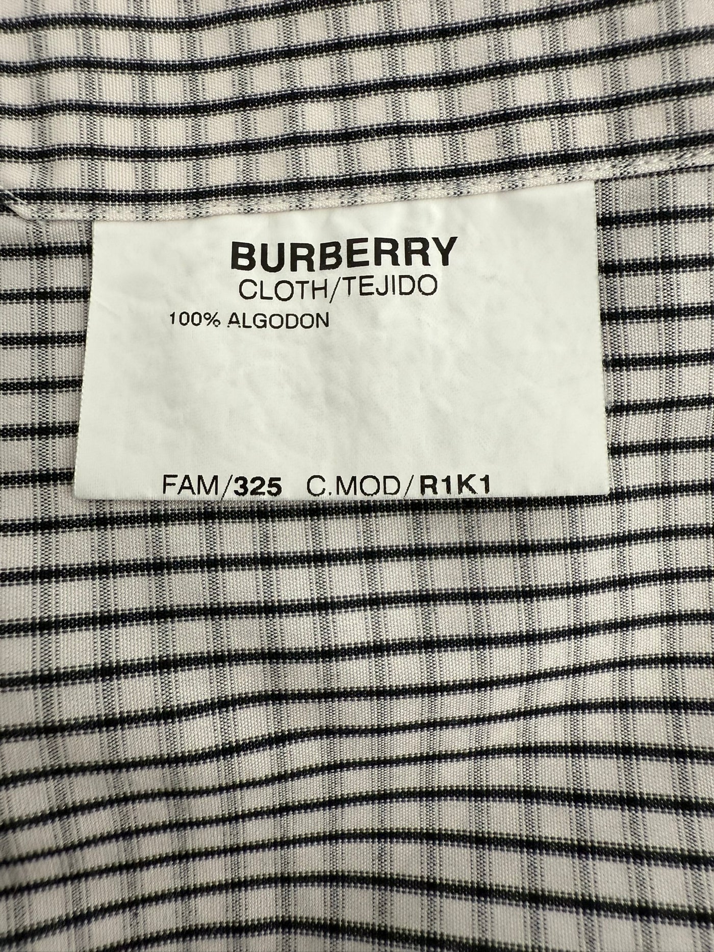 Camisa Burberry (M)