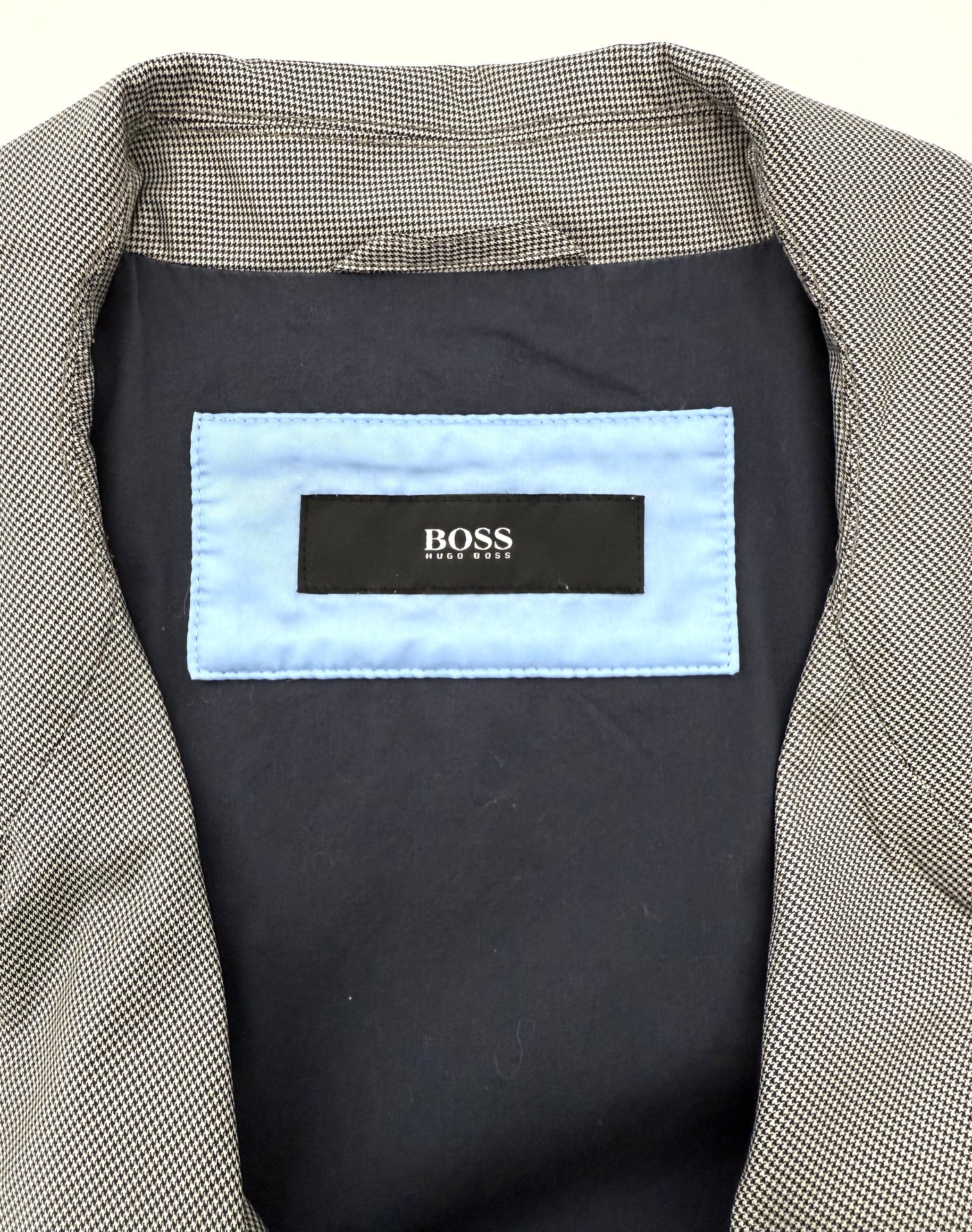 Gabardina impermeable Hugo Boss (M)