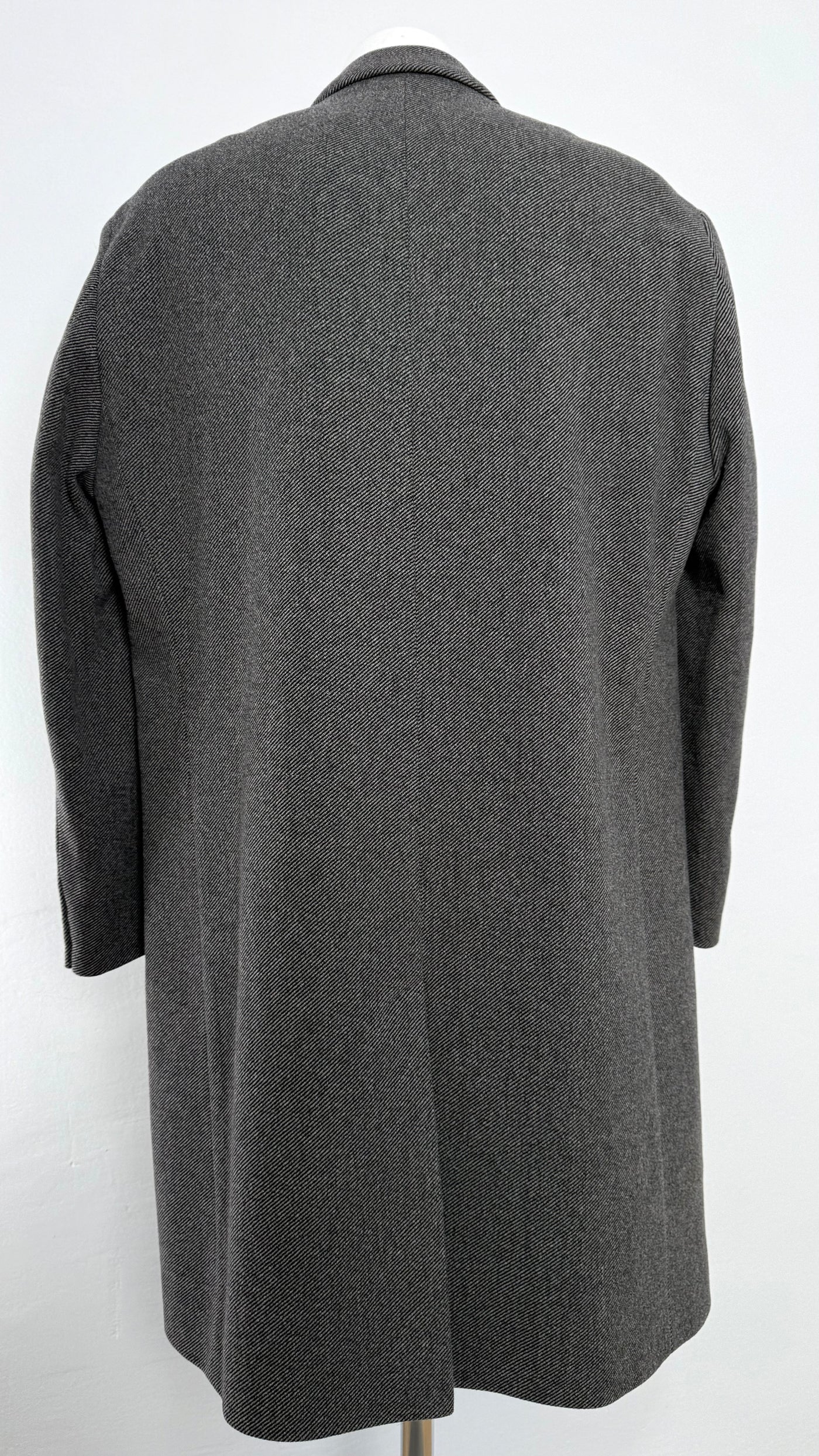 Abrigo Hugo Boss (XL)