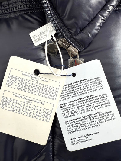 Abrigo de plumas Moncler (M)