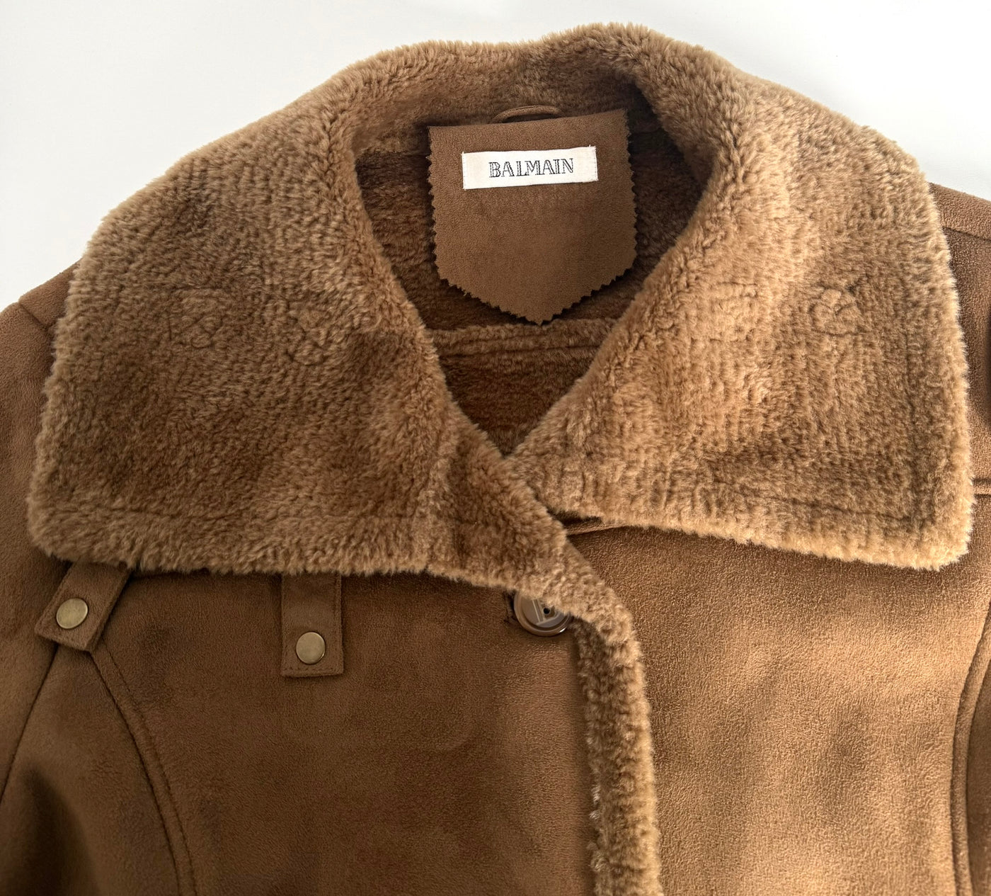 Abrigo Balmain (L)