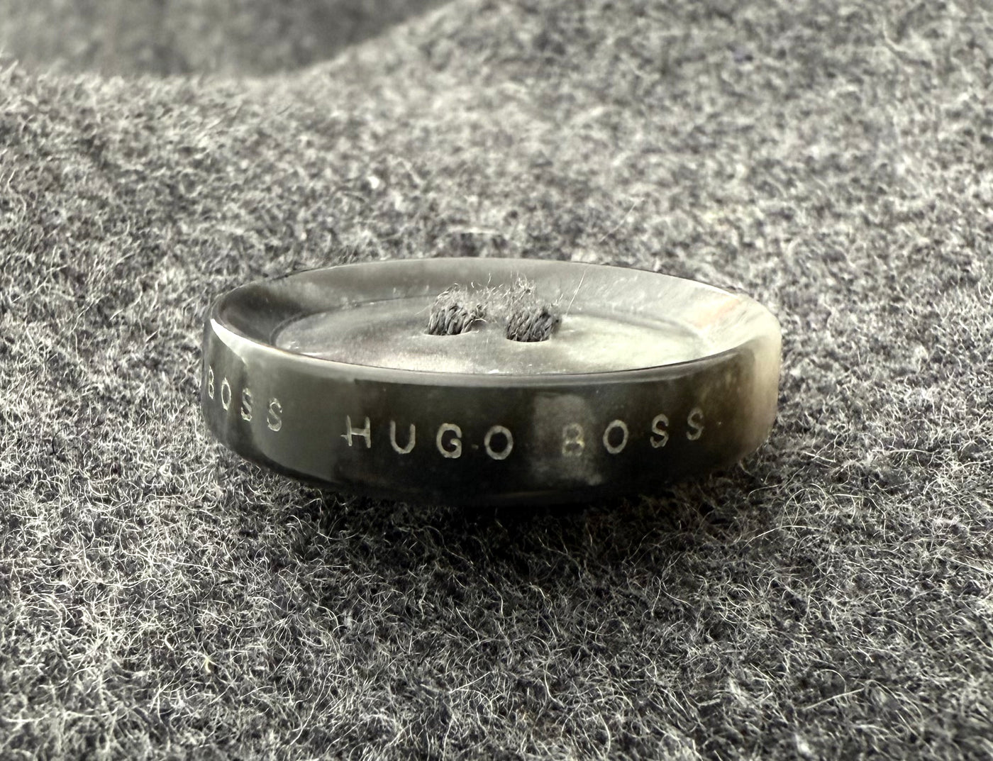 Abrigo Hugo Boss (XL)