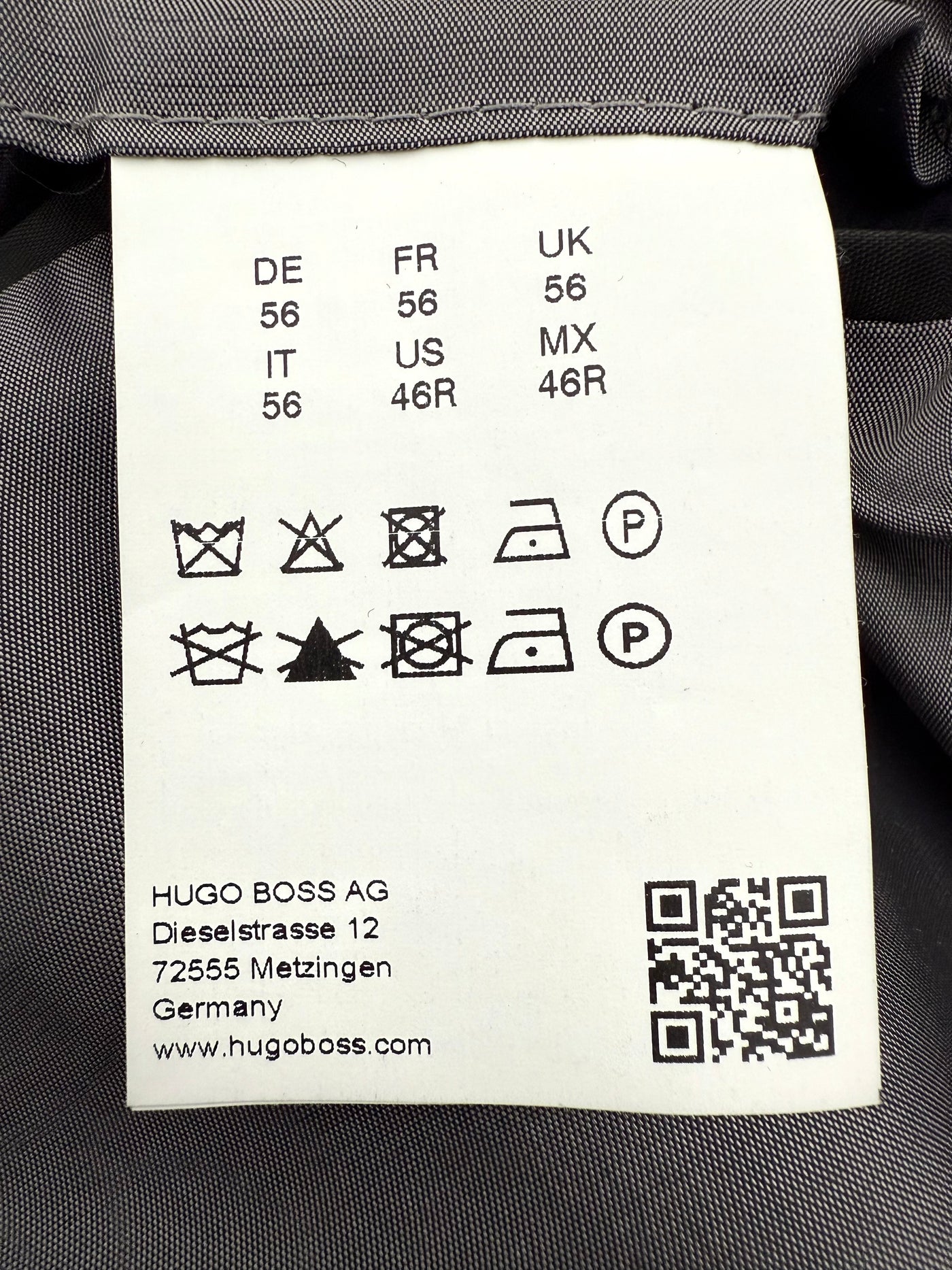 Abrigo Hugo Boss (XL)