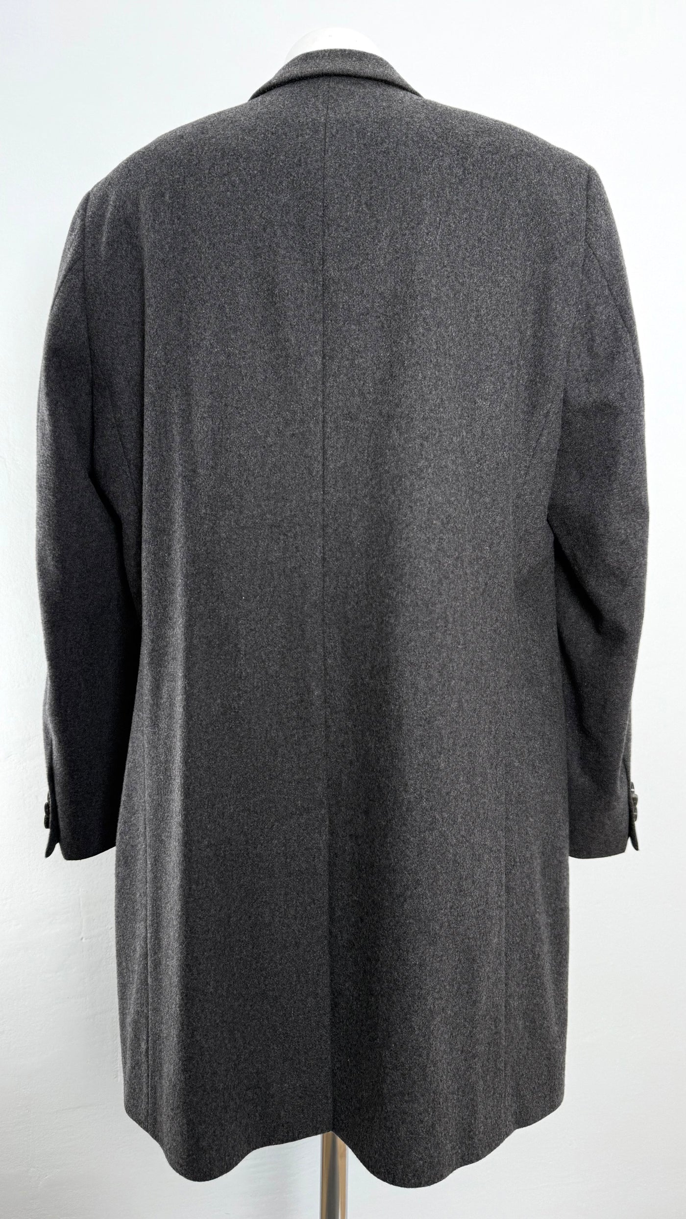 Abrigo Hugo Boss (XL)