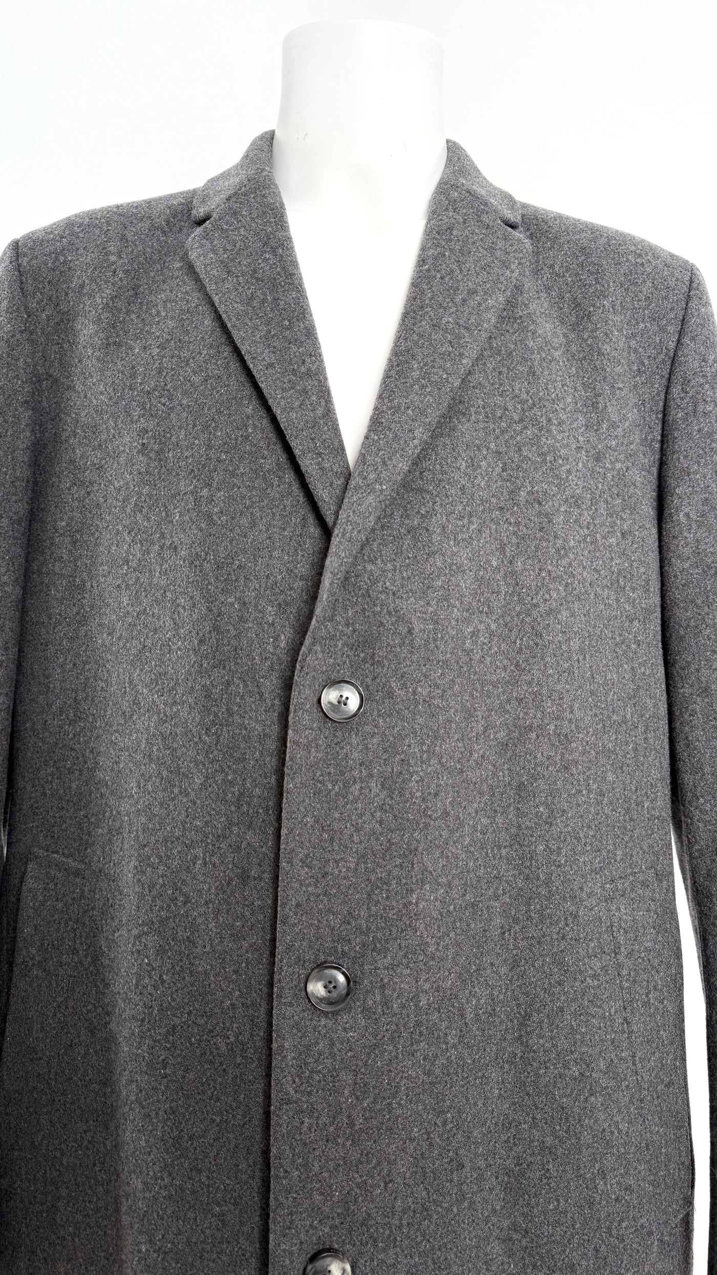 Abrigo Hugo Boss (XL)