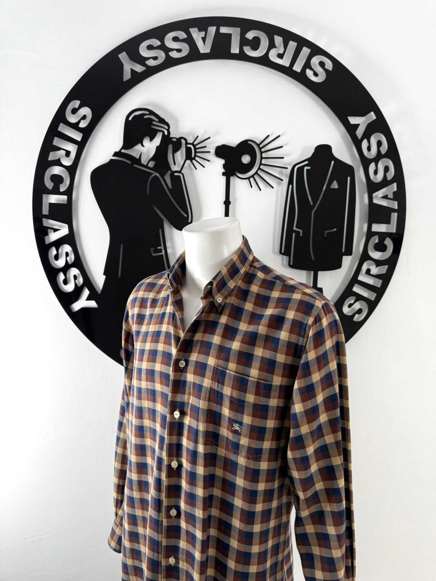 Camisa Burberry (M)