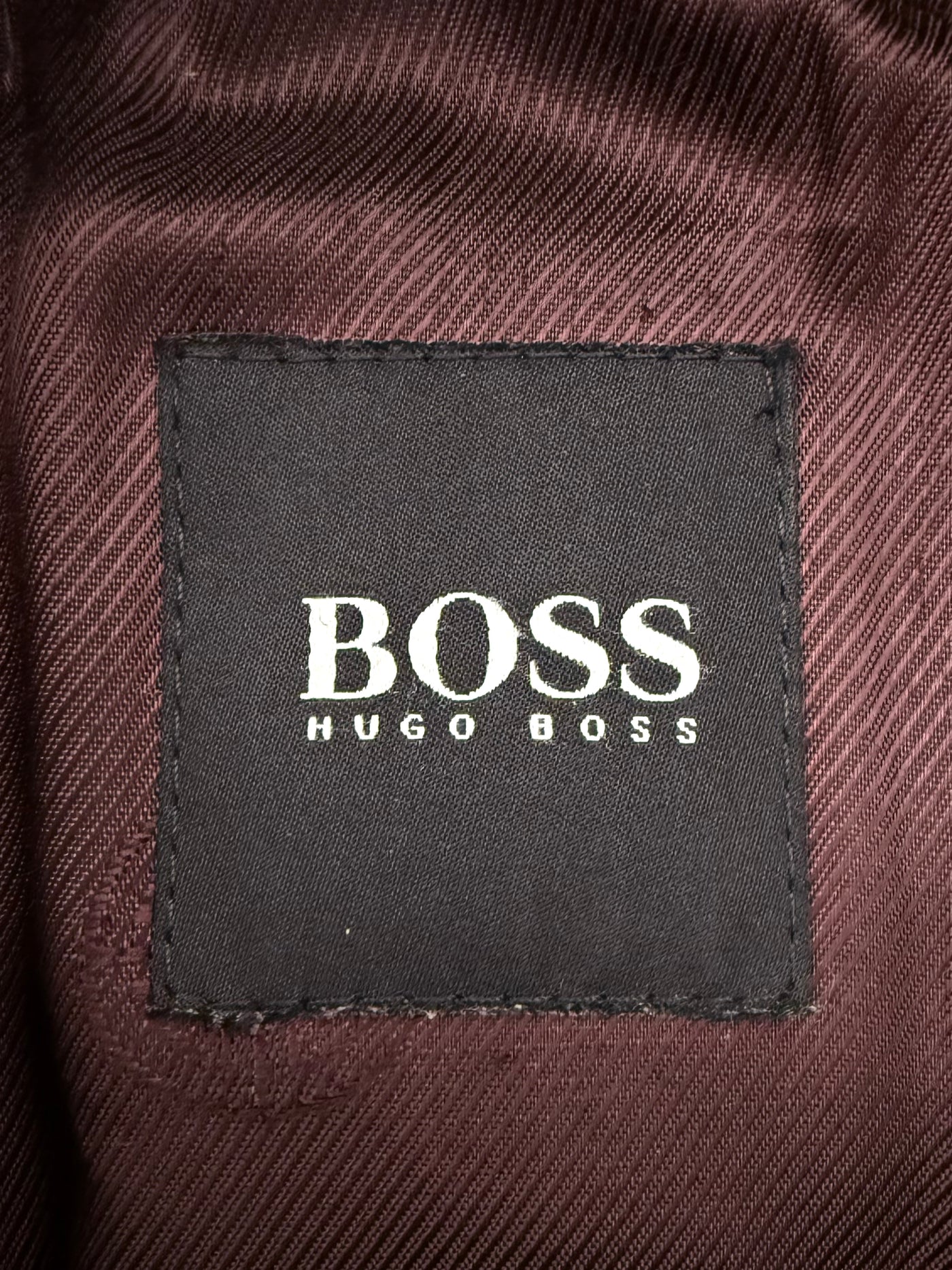 Abrigo Hugo Boss (XL)
