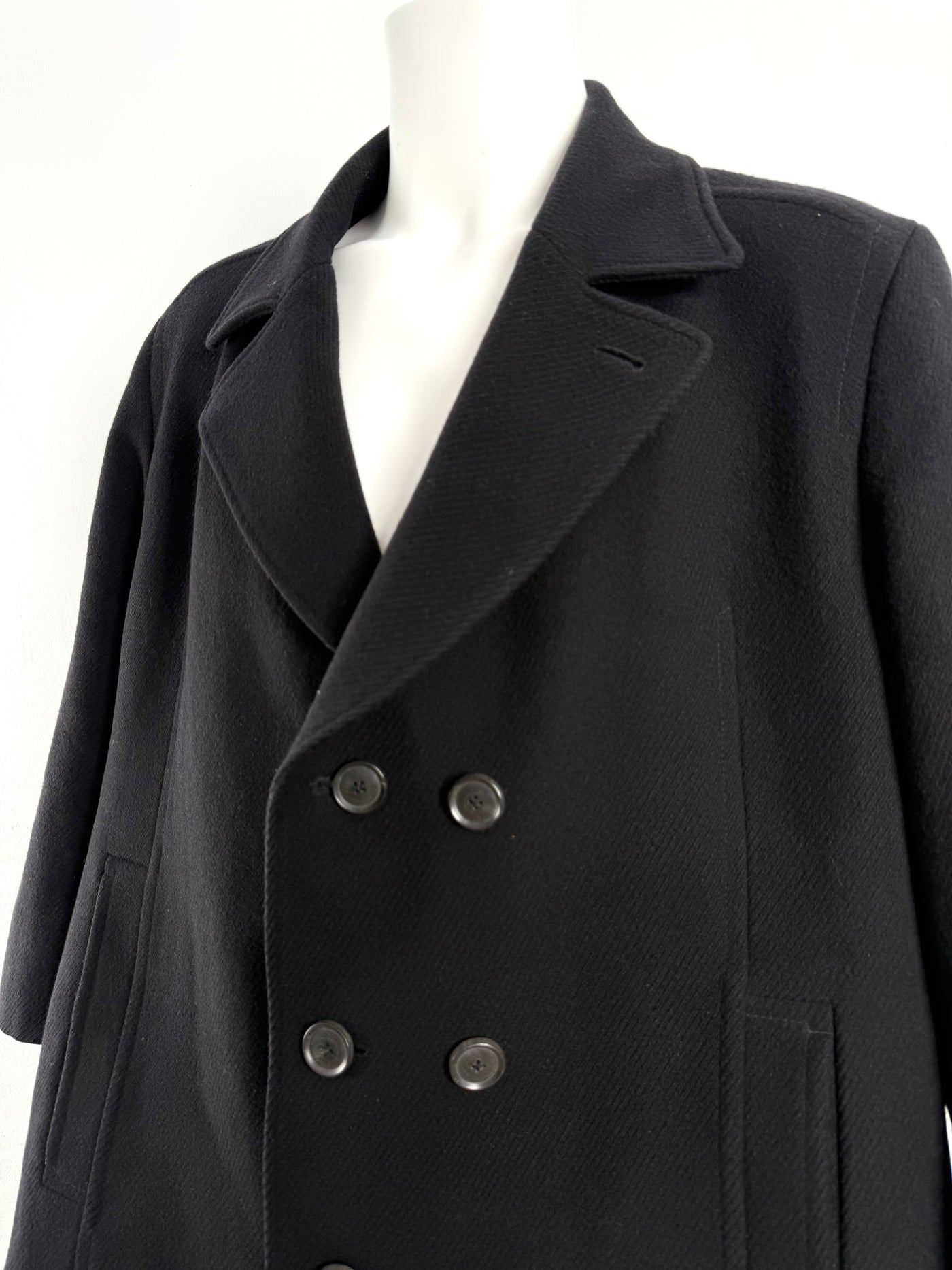 Abrigo Hugo Boss (XL)