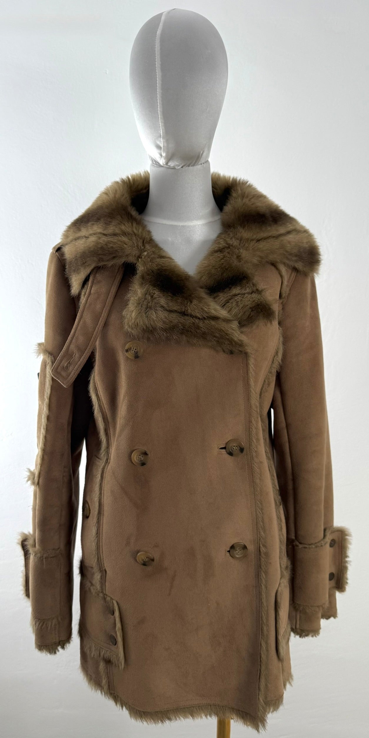 Abrigo Balmain (L)