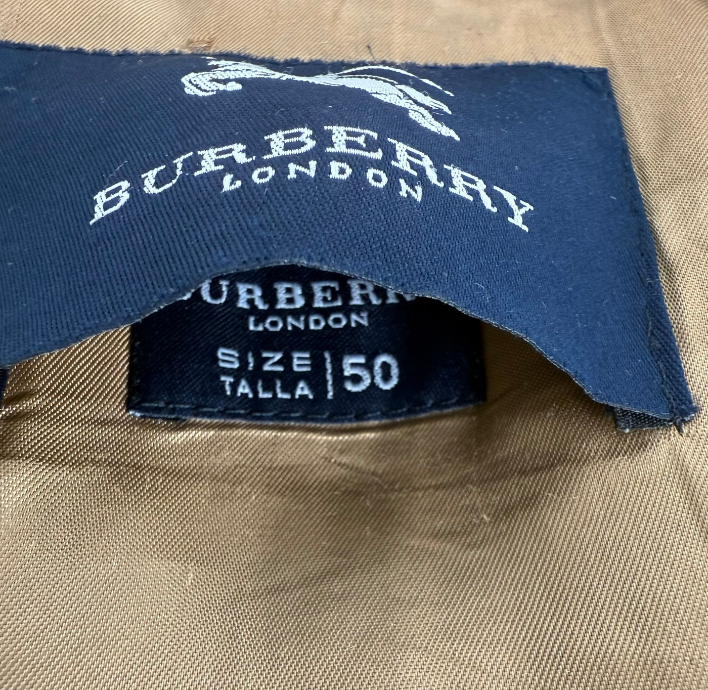 Abrigo Burberry (L)