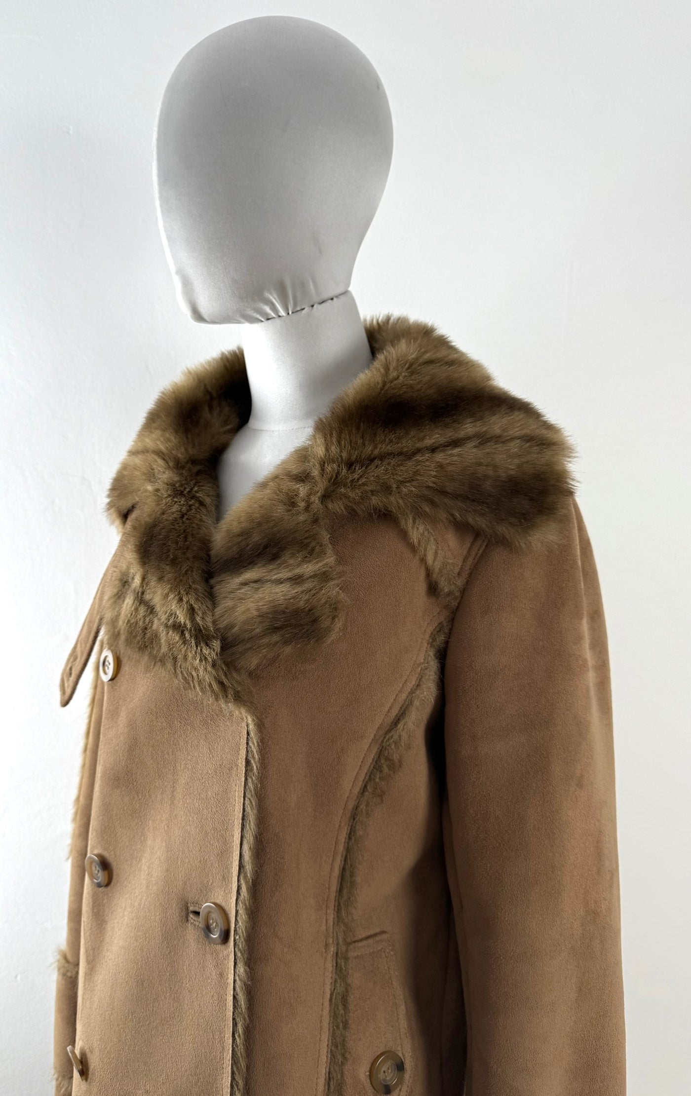 Abrigo Balmain (L)