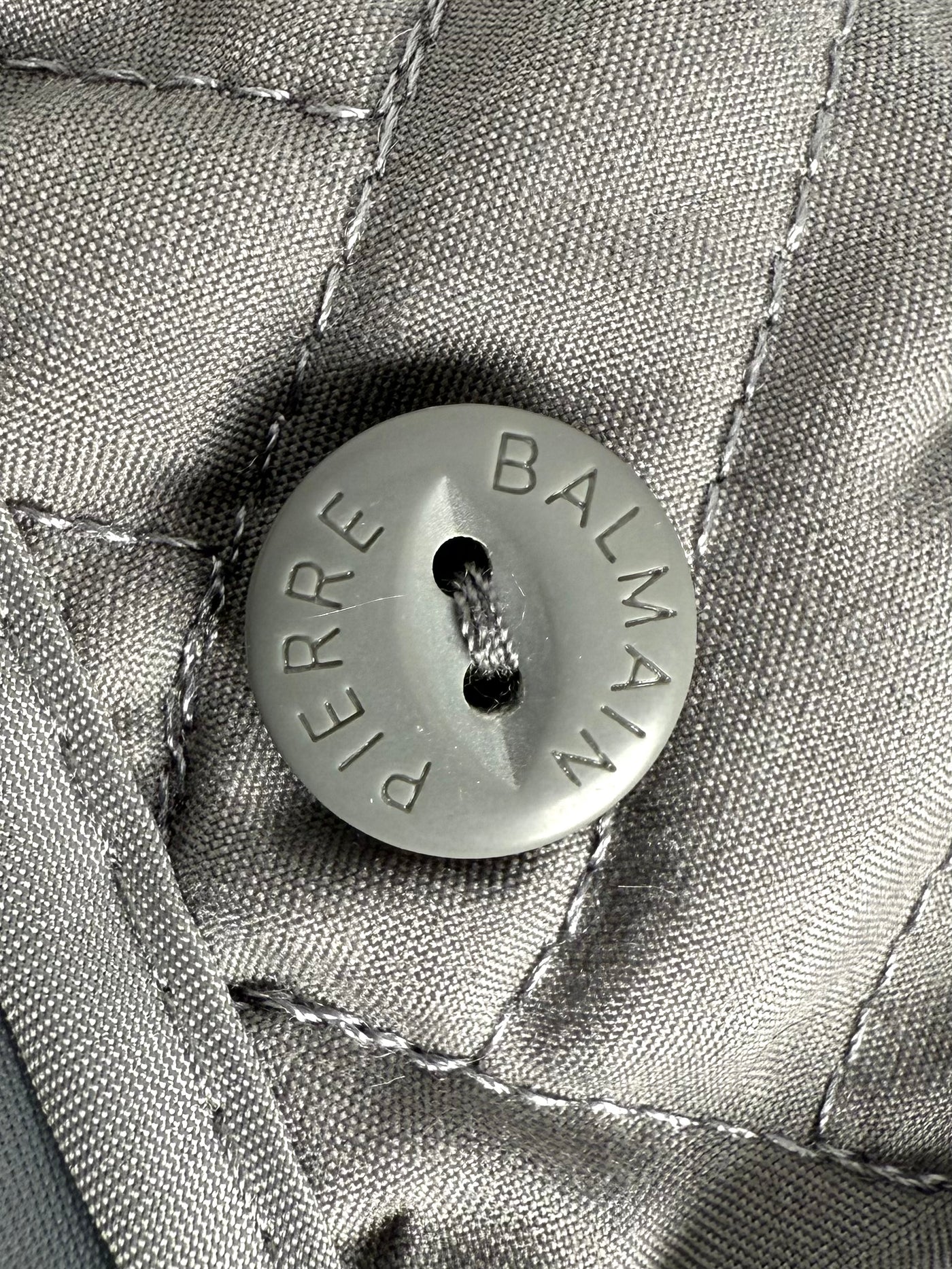 Cazadora Balmain (XL)