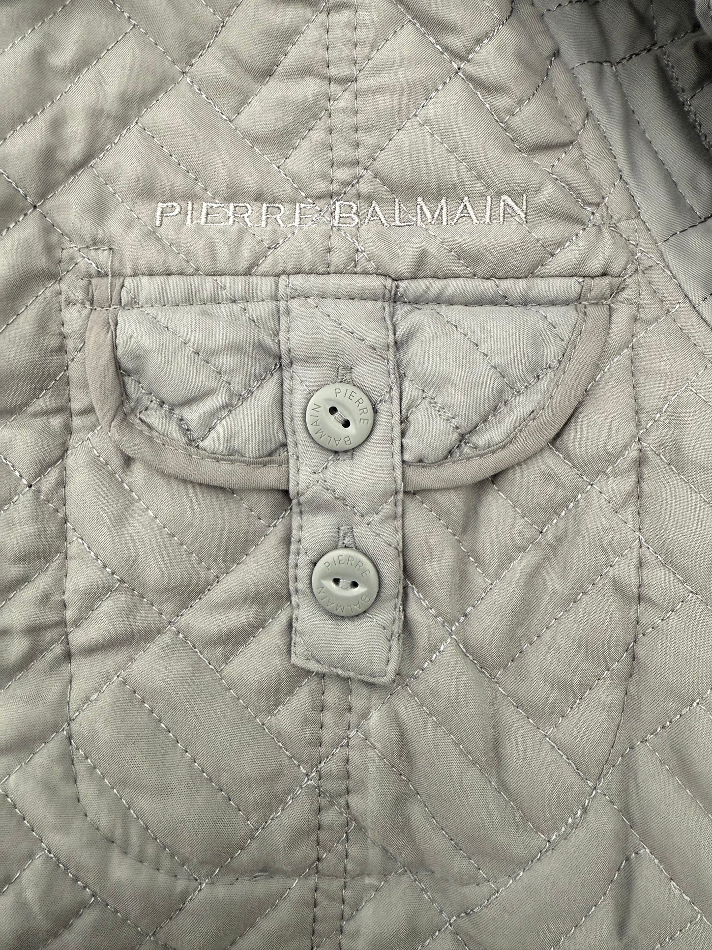 Cazadora Balmain (XL)