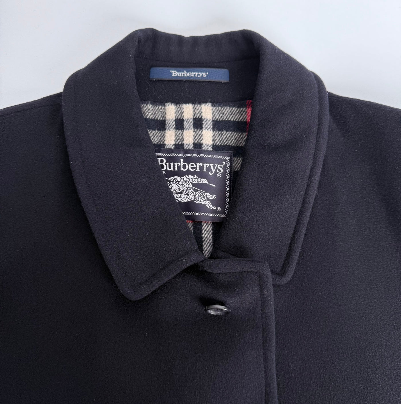 Abrigo Burberry (XL)