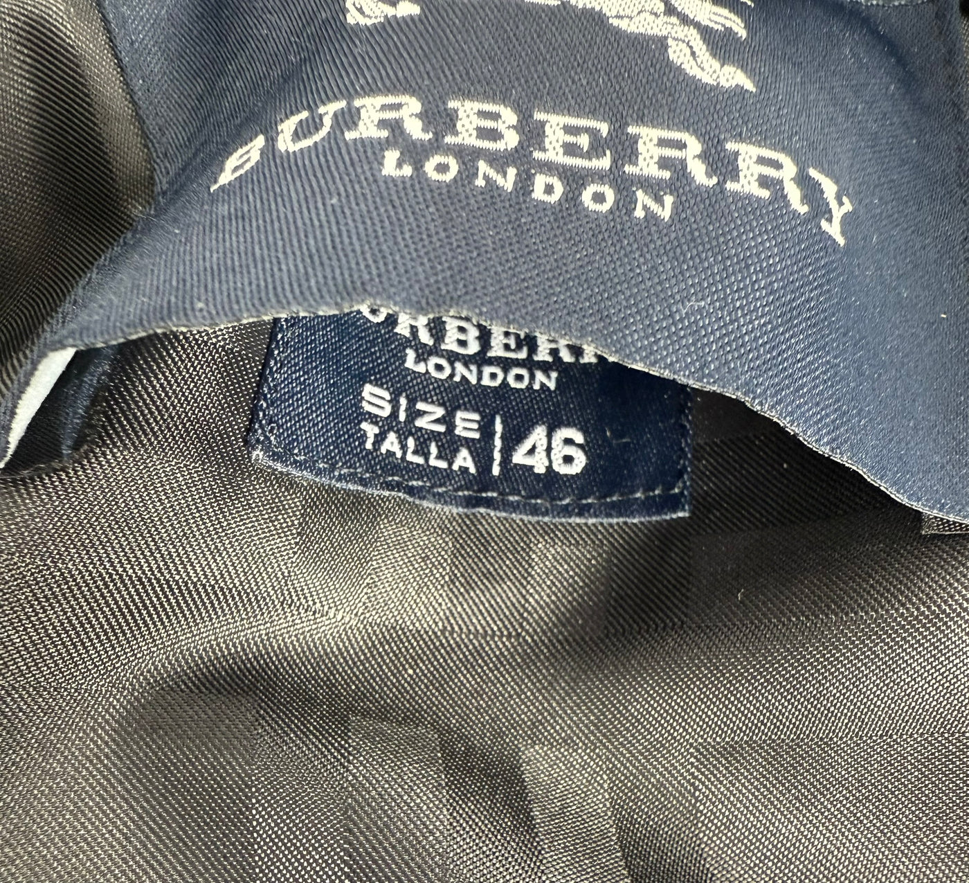 Abrigo Burberry (M)
